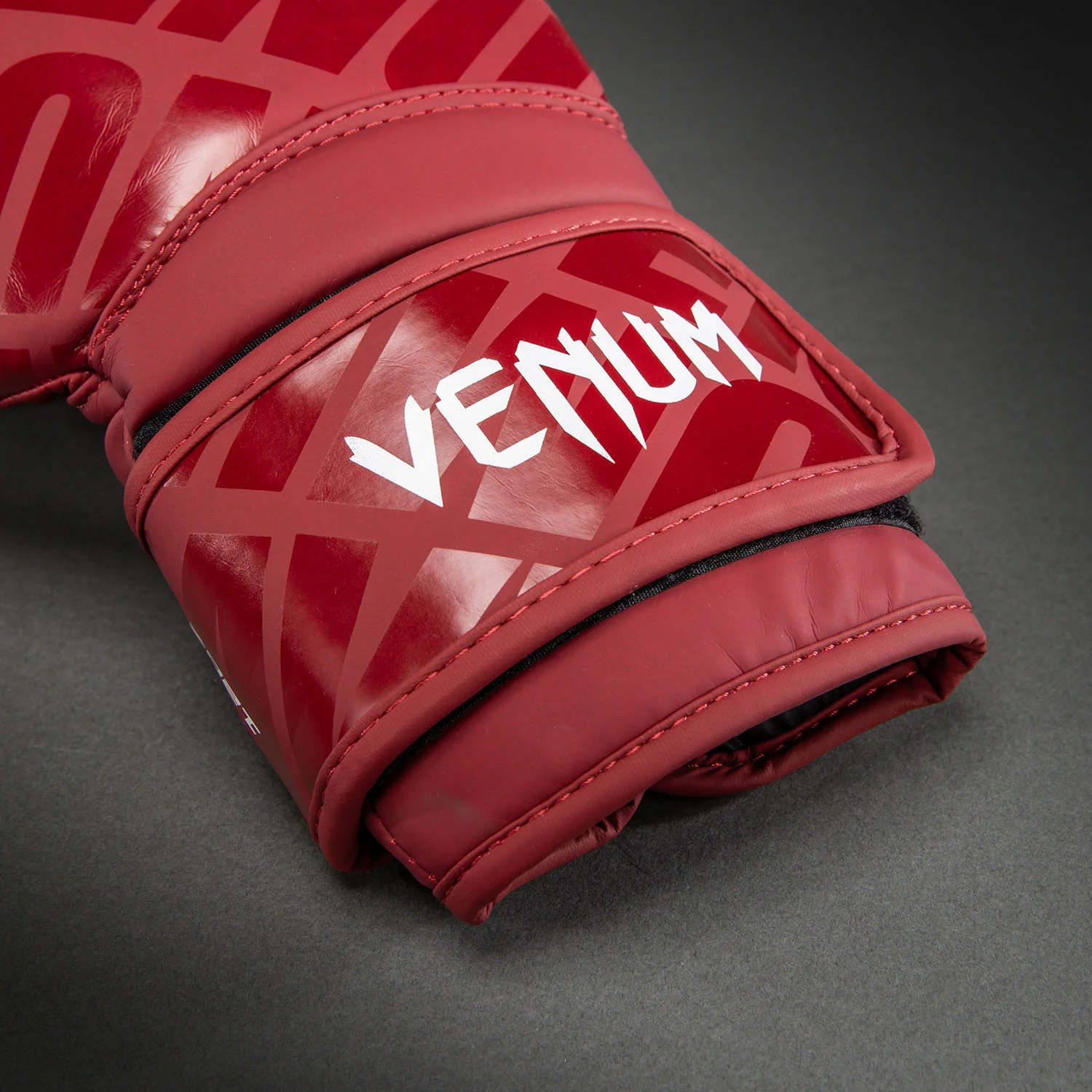 Venum Contender 1.5XT Boxing Gloves - Glossy Burgundy - Image 3