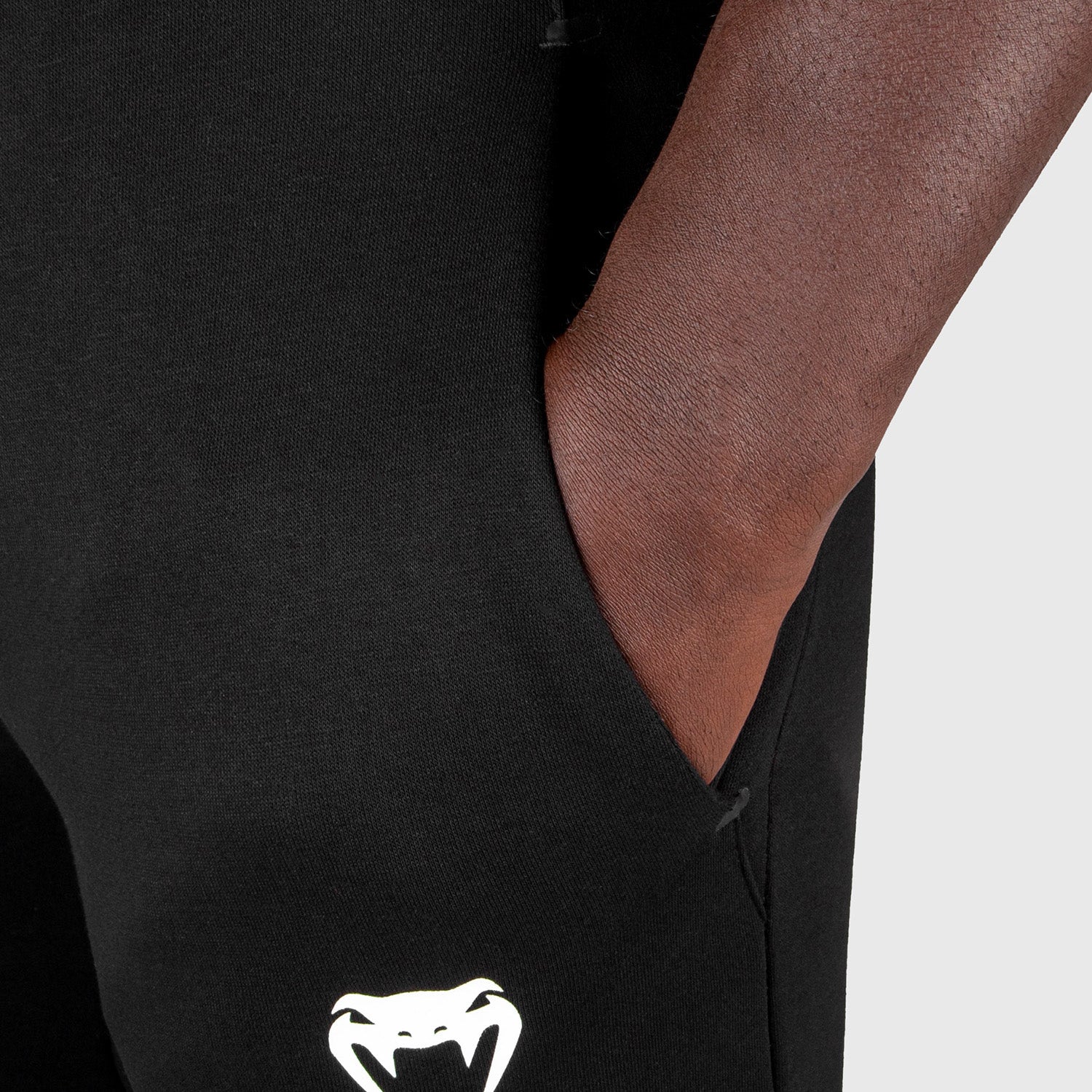 Venum Contender 3.0 Joggers - Black - Image 8