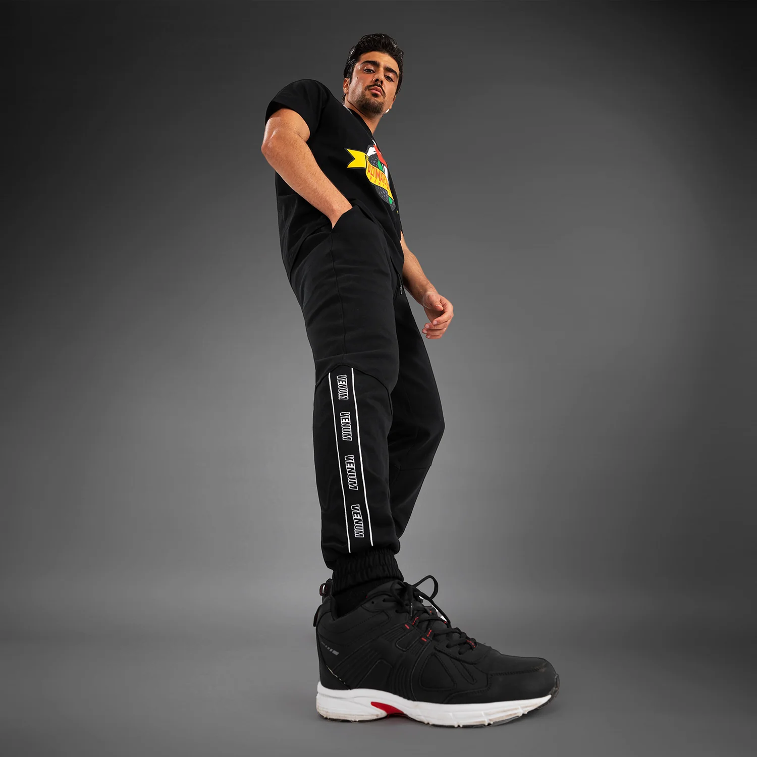 Venum Contender 4.0 Men’s Joggers - Black - Image 4