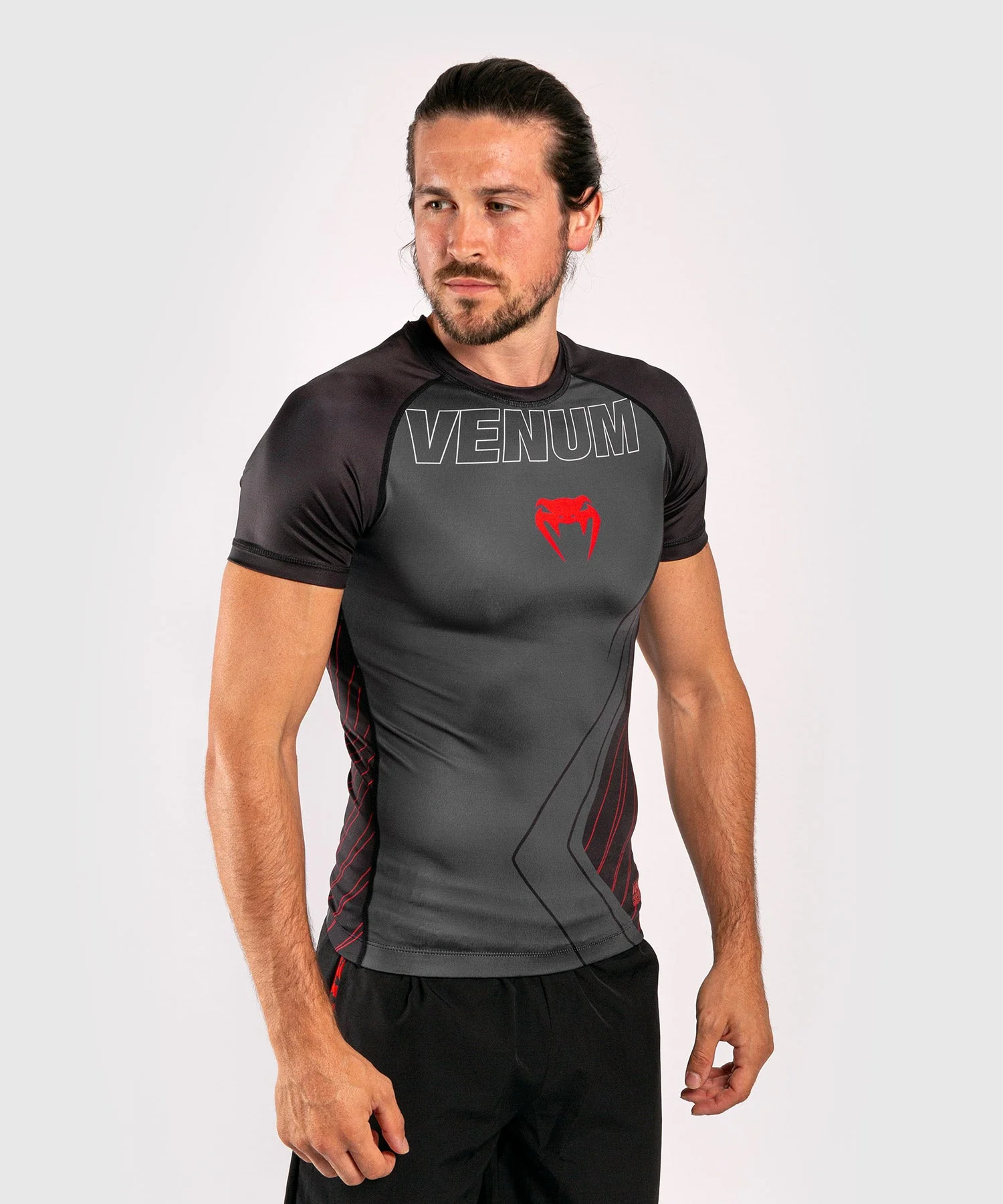 Venum Contender 5.0 Rashguard - Short sleeves - Black/Red - Image 3