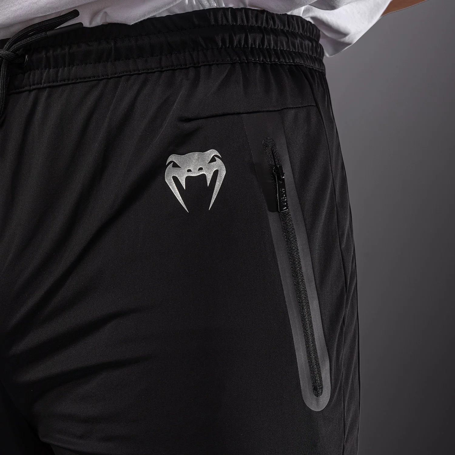 Venum Contender Aero Joggers - Black - Image 4