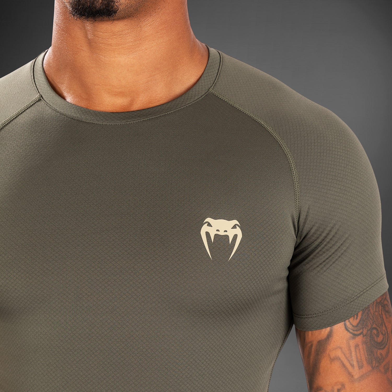 Venum Contender Men’s Short Sleeve Rashguard - Khaki - Image 5
