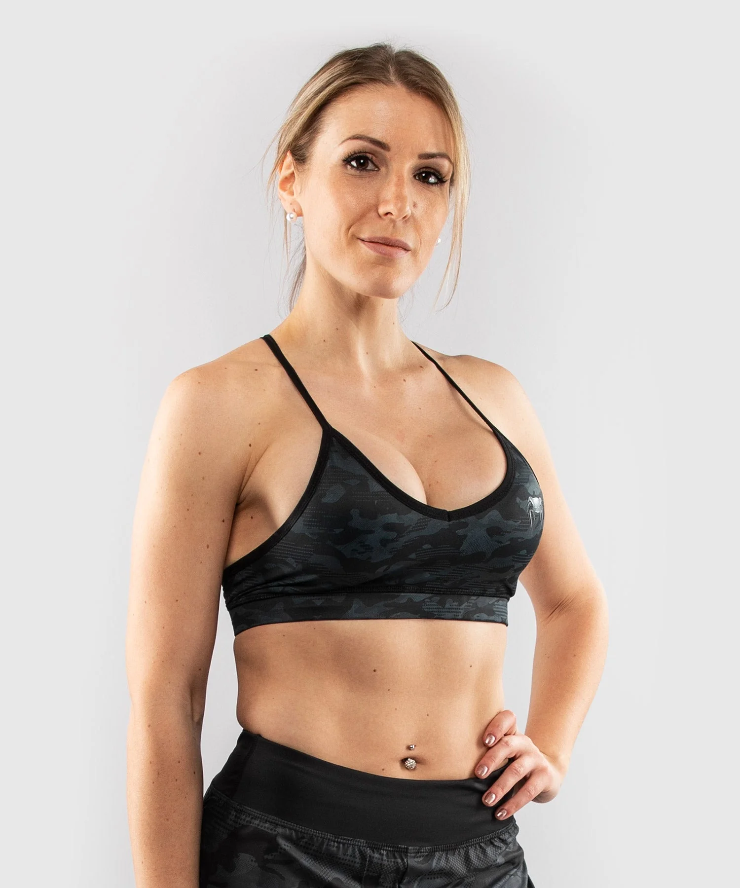 Venum Defender bras - for women - Black/Black - Image 2
