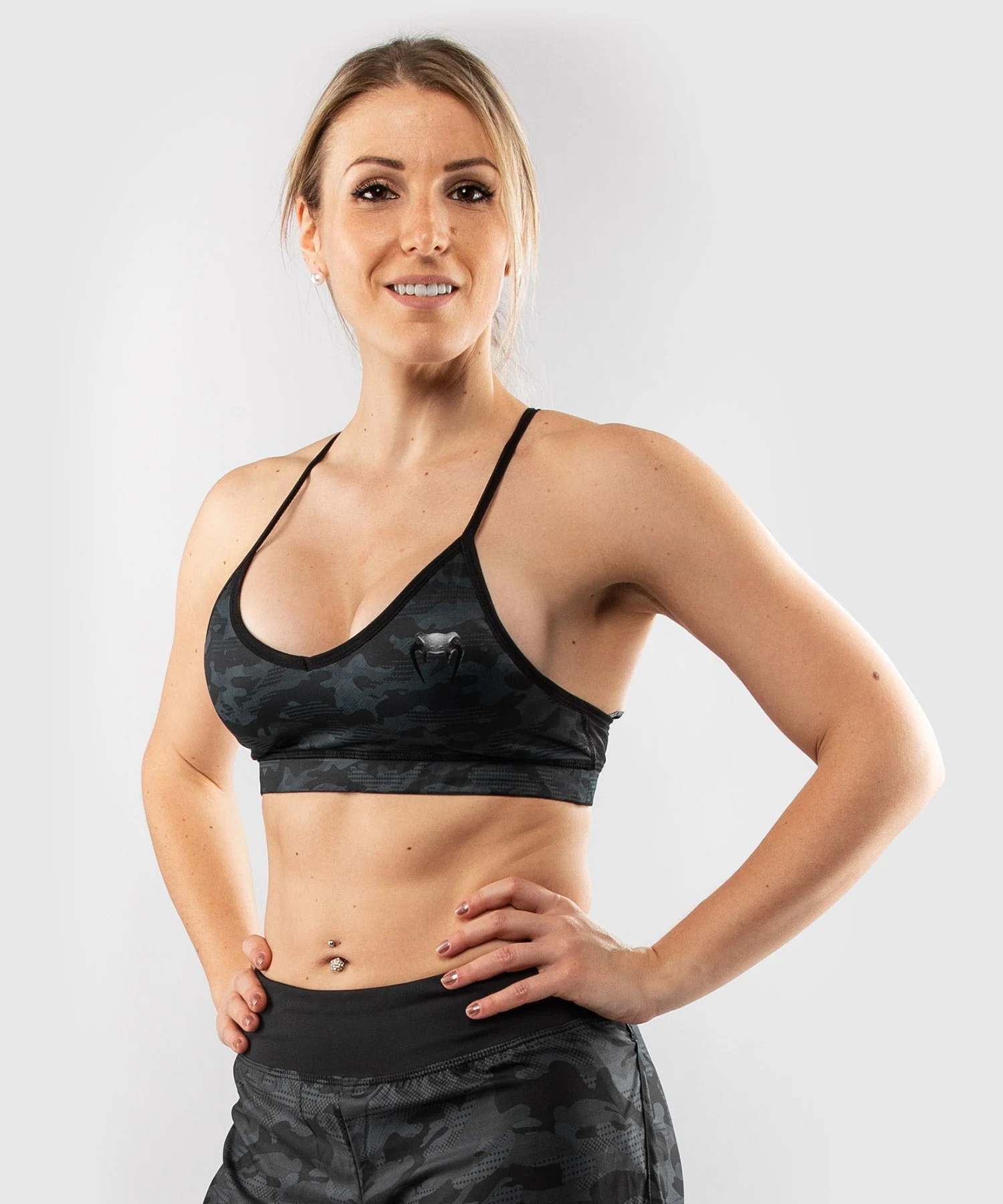 Venum Defender bras - for women - Black/Black - Image 8