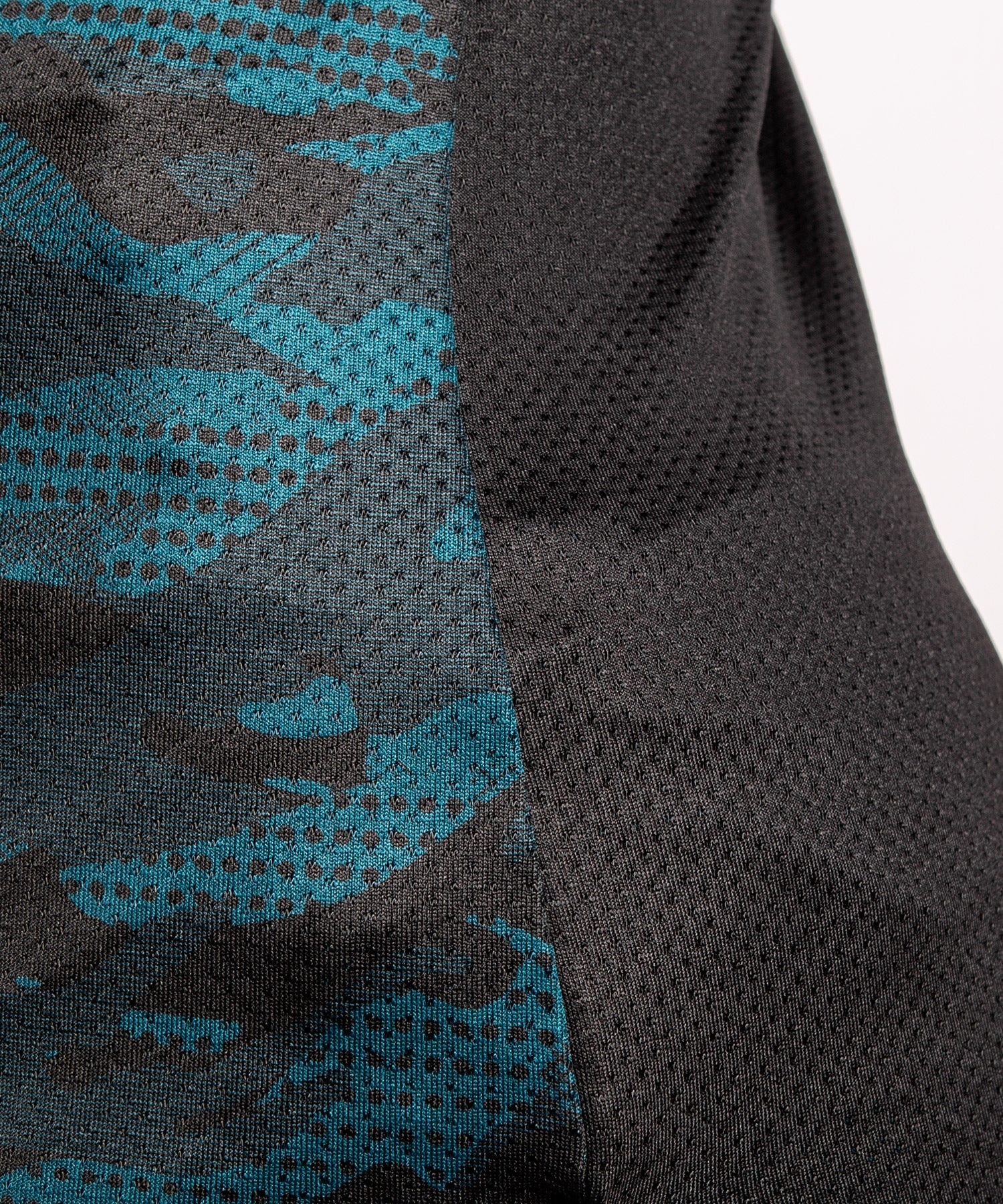 Venum Defender Tank Top - Black/Green - Image 16