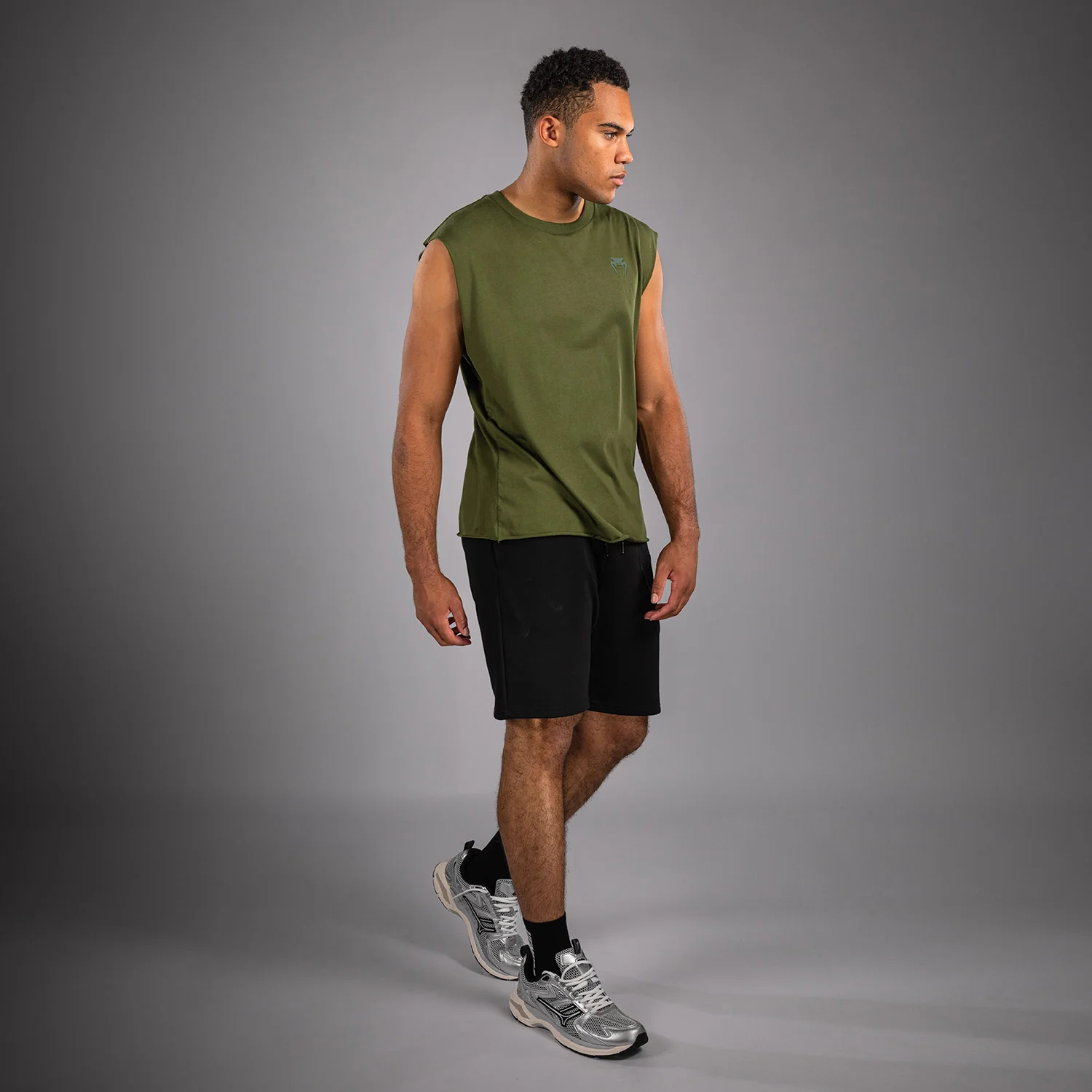 Venum Divide Sleeveless T-Shirt - Military Green - Image 4