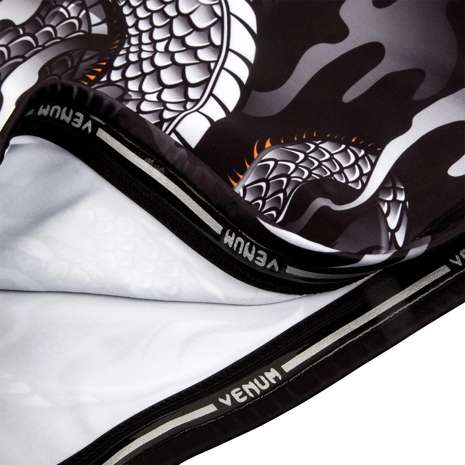 Venum Dragon's Flight Rashguard - Short Sleeves - Black/White - Image 8
