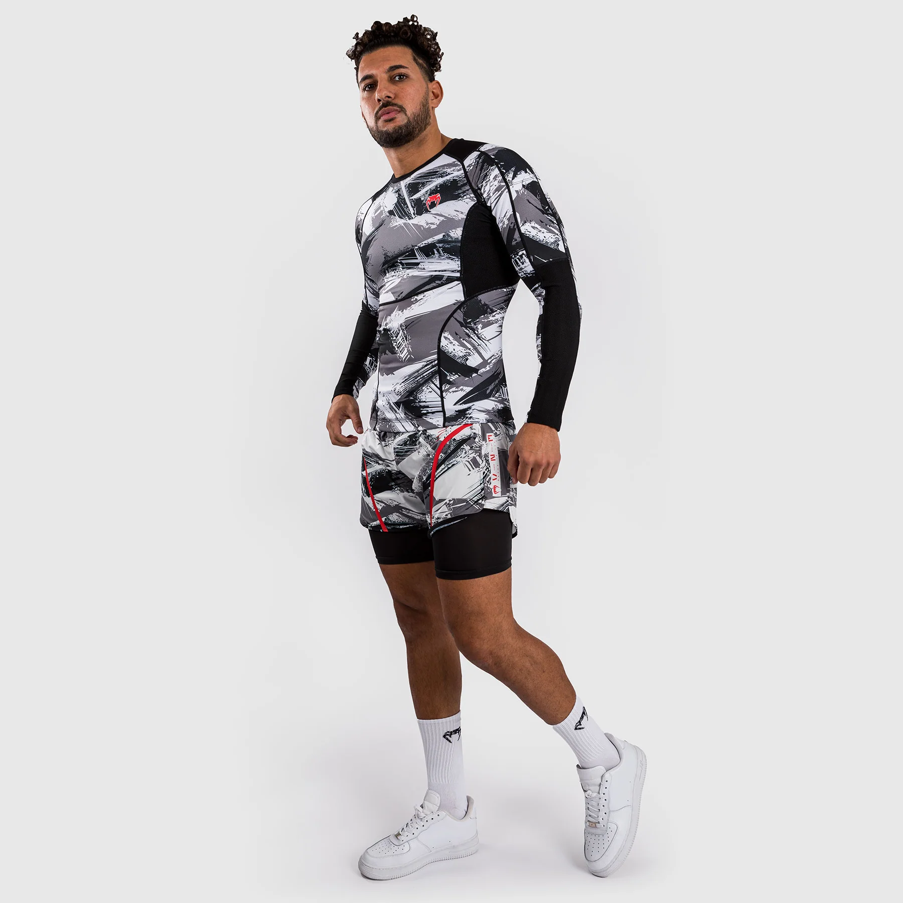 Venum Electron 3.0 Long Sleeve Rashguard - Grey/Red - Image 3