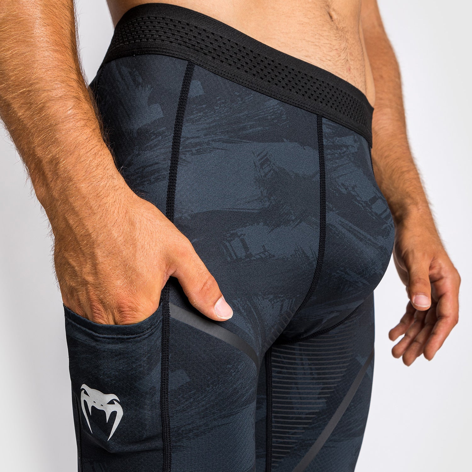 Venum Electron 3.0 Spat - Black - Image 8