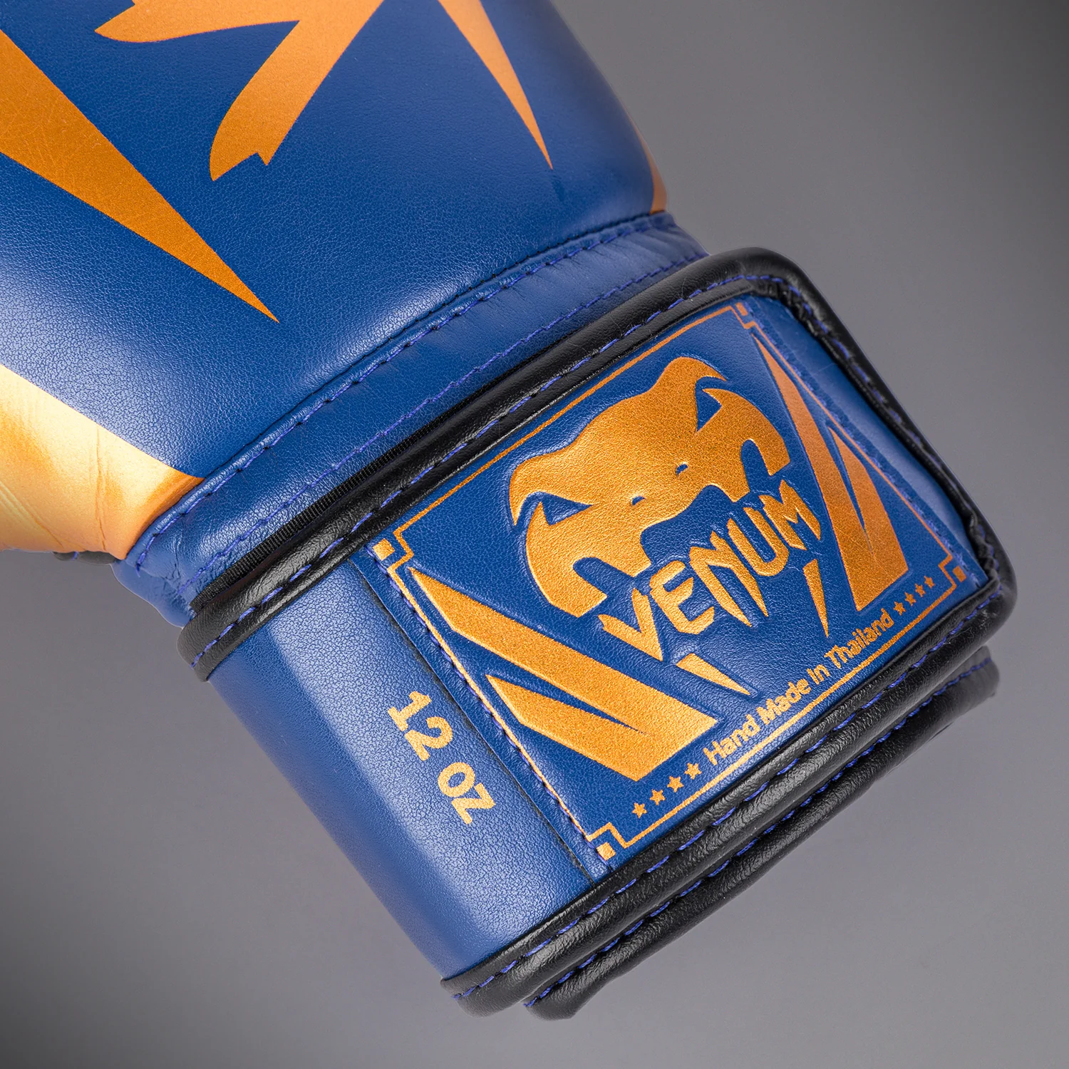 Venum Elite Boxing Gloves - Royal Blue - Special Edition - Image 3