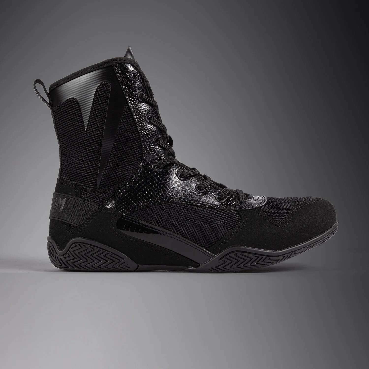 Venum Elite Boxing Shoes - Black - Image 2