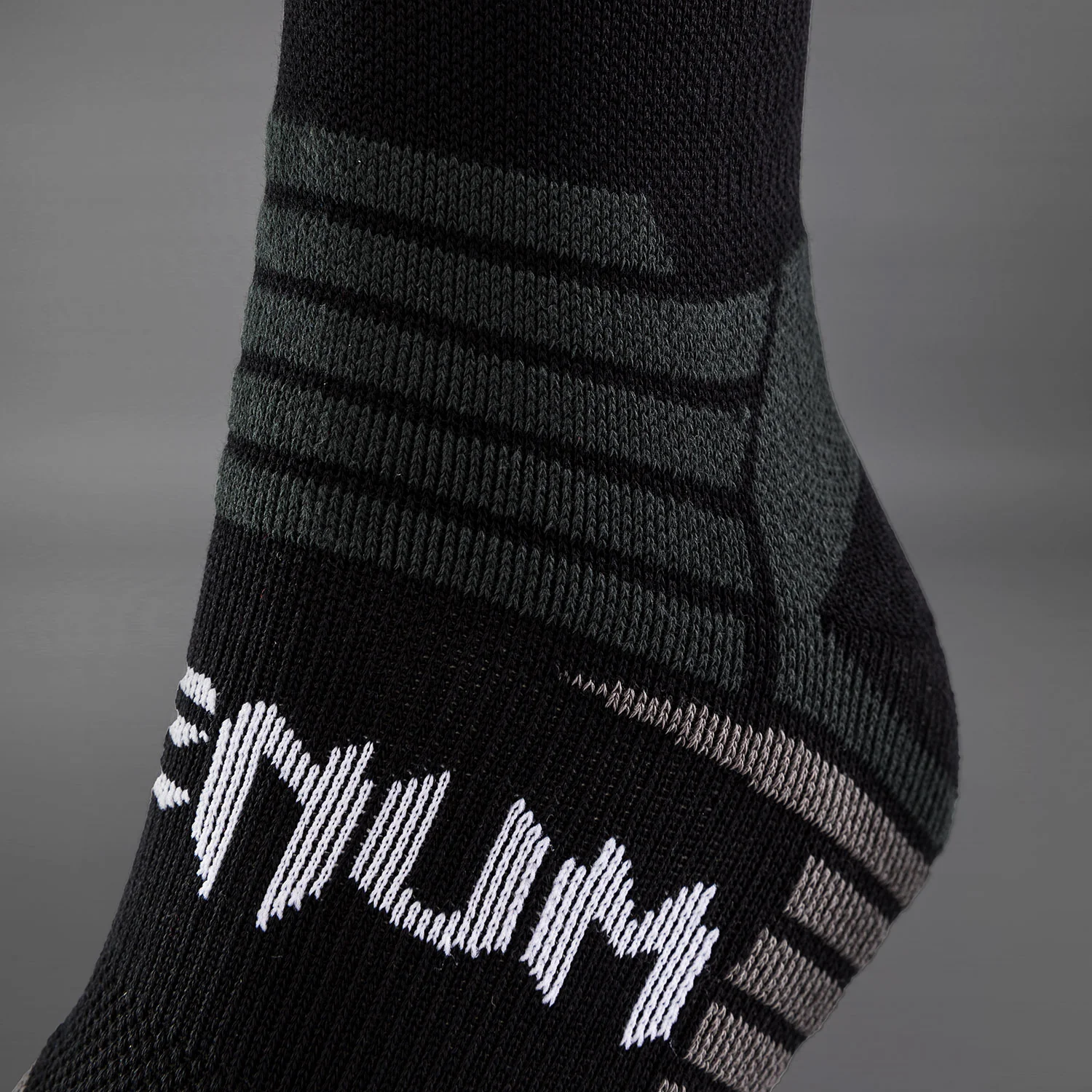 Venum Elite Performance Crew Socks - Black/White - Image 3