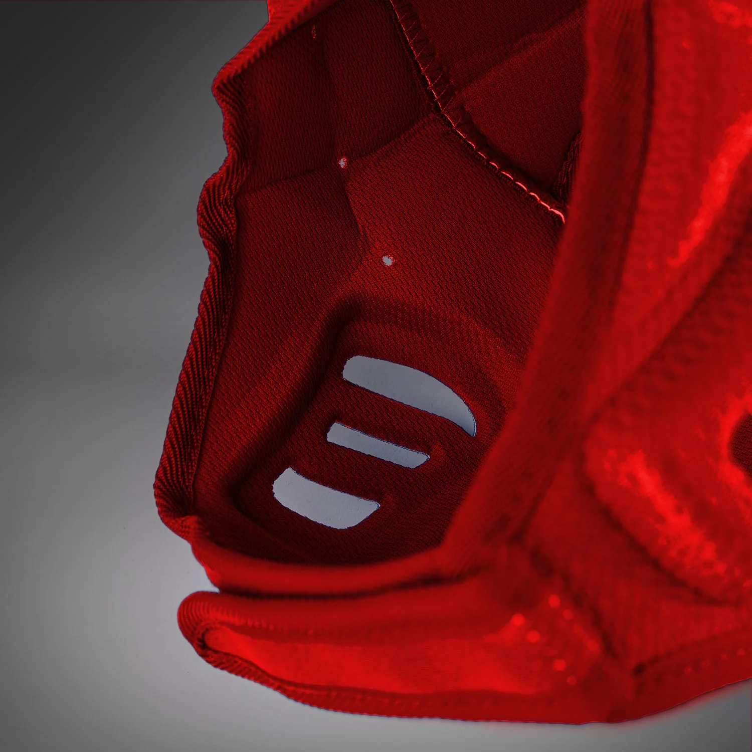 Venum Elite Protect Softshell Helmet - Red/White - Image 8