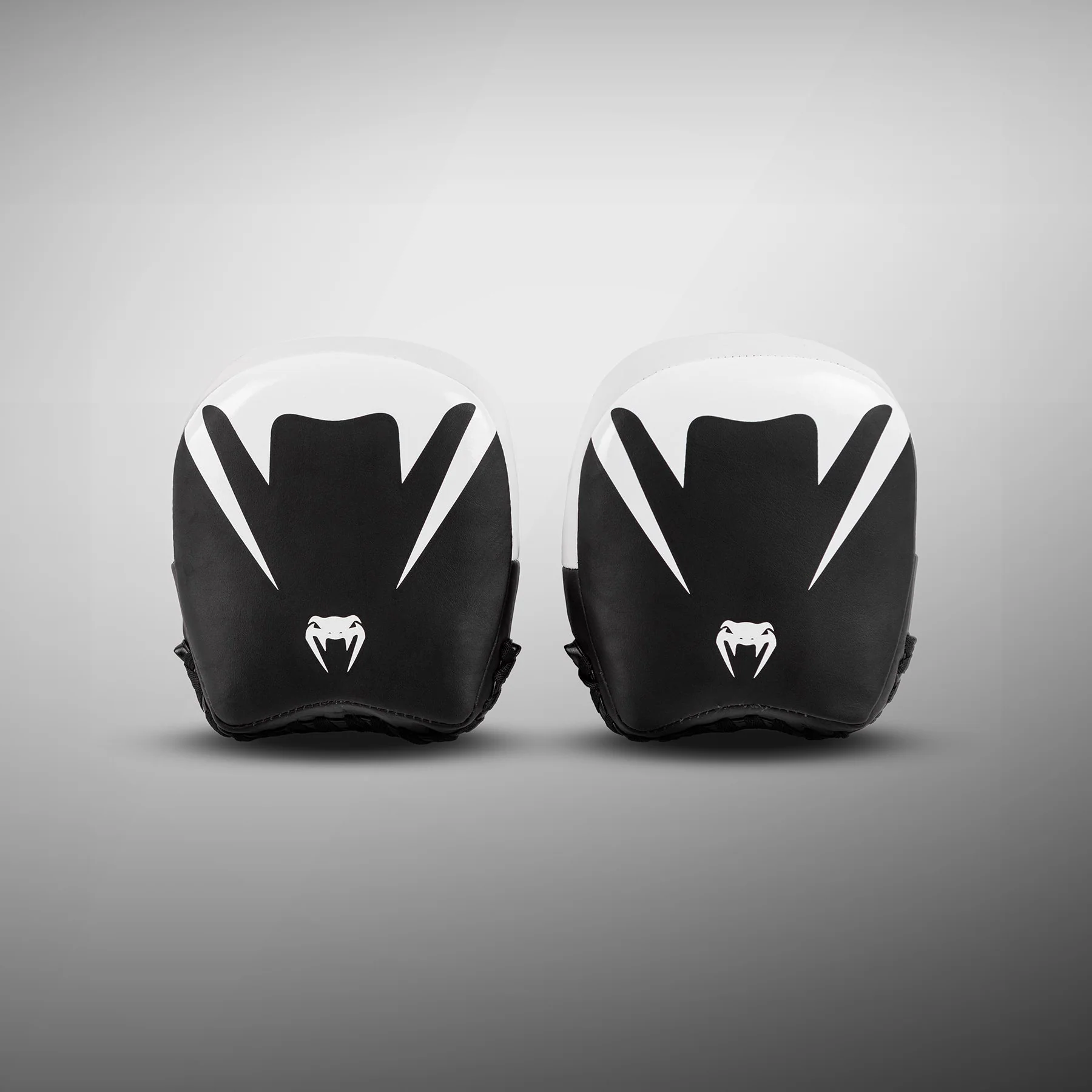 Venum Elite Thick Coaching Mitts Leather Mini (Pair) - Black/White