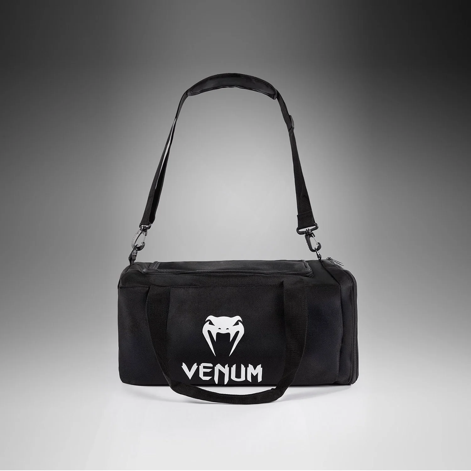 Venum Essential Sports Bag (26L) - Black - Image 4