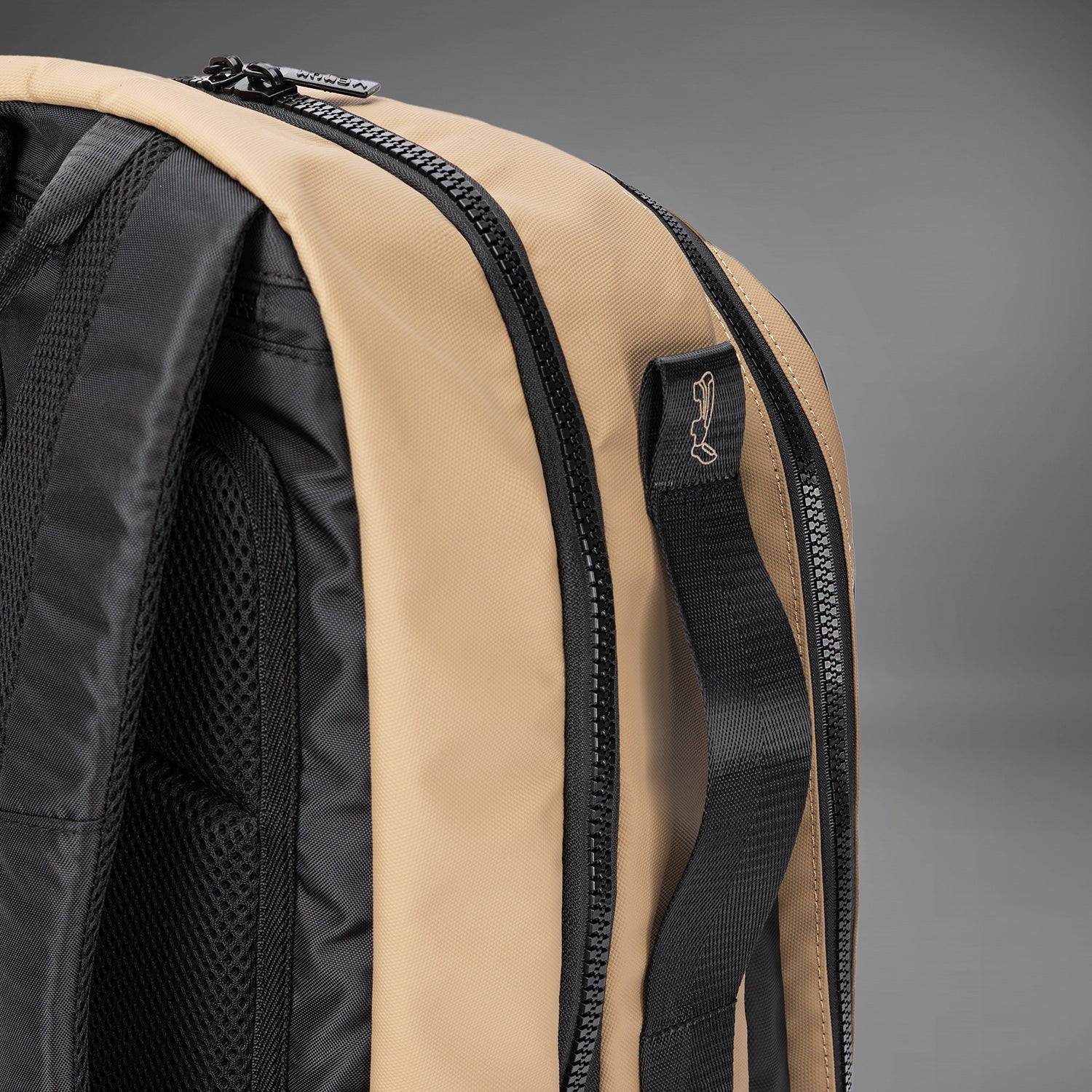 Venum Evo 2 Backpack (20-25L) - Black/Sand - Image 4
