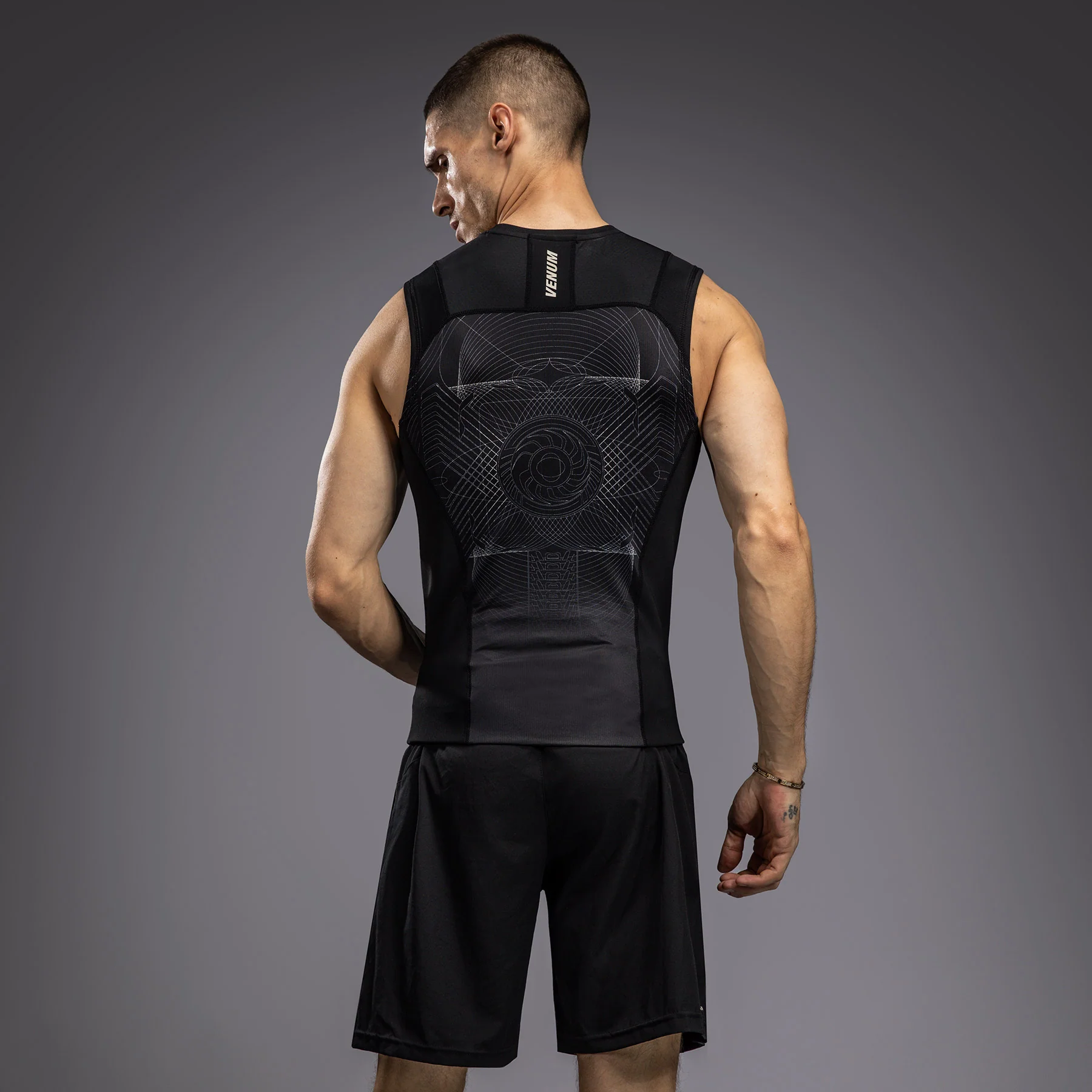 Venum G-Fit Air Men's Sleeveless Rashguard - Deep Black/Desert Sand - Image 2