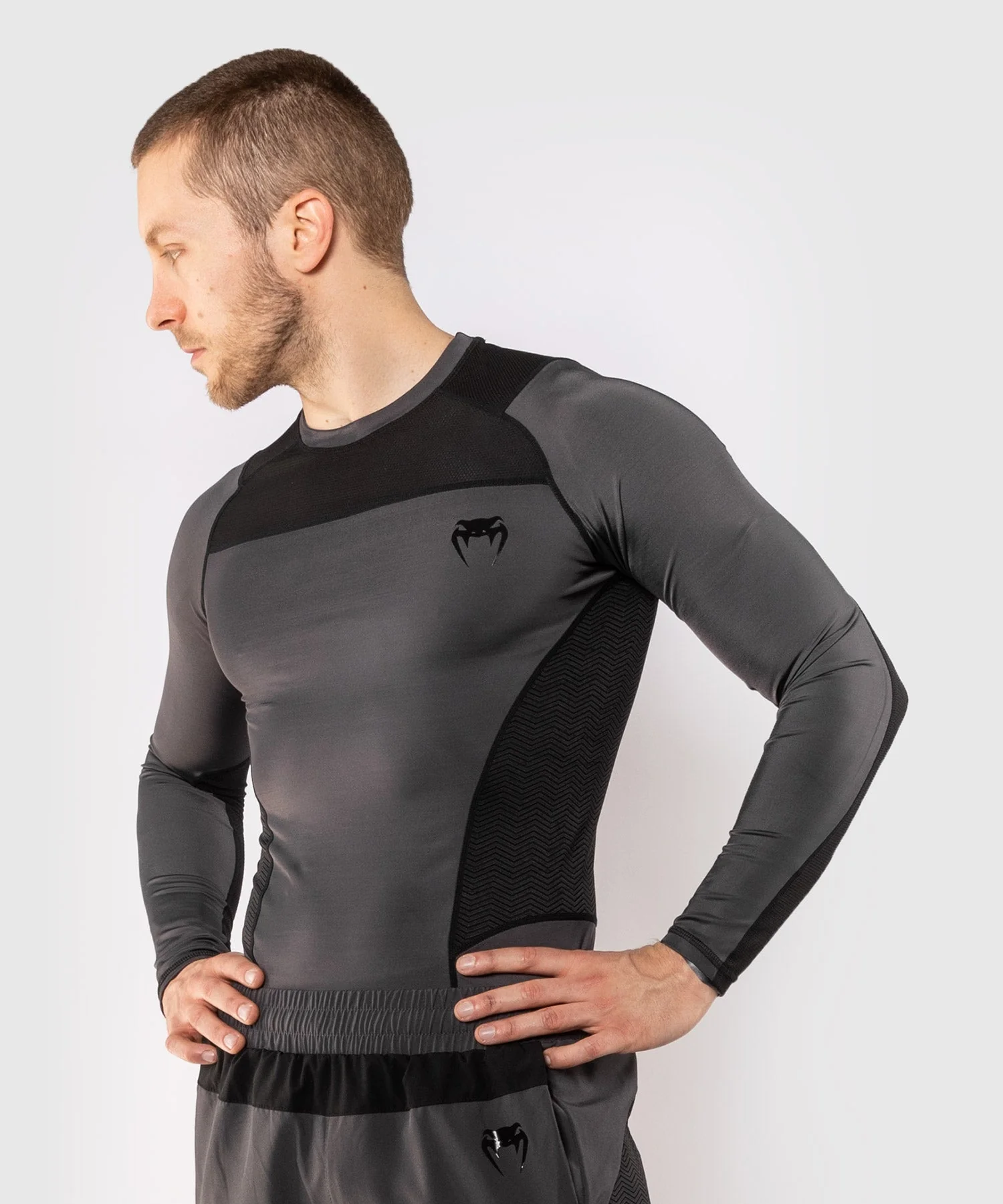 Venum G-Fit Rashguard - Long Sleeves - Grey/Black - Image 12