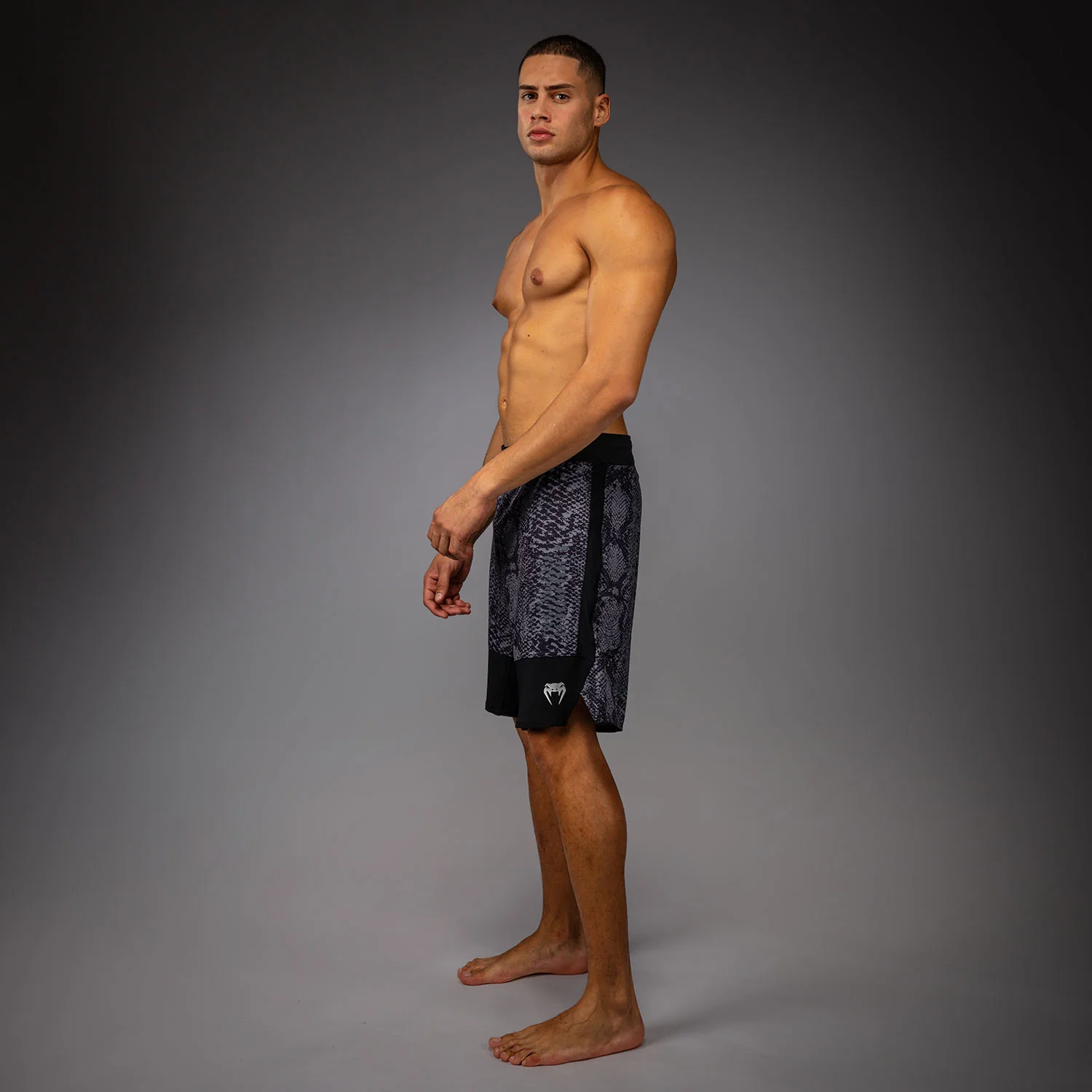 Venum G-Fit Scales Fightshorts - Black/ Charcoal Grey - Image 6