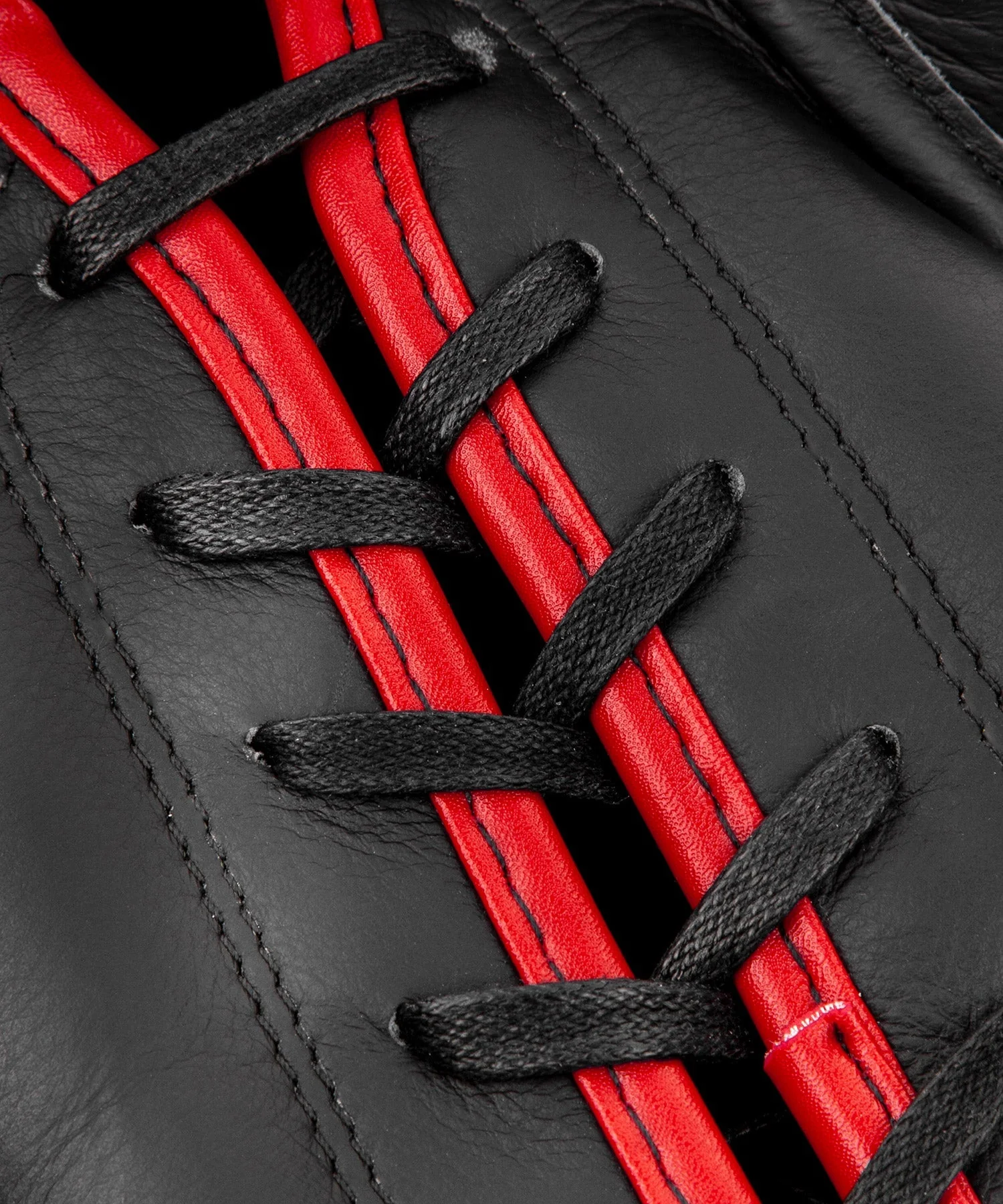 Venum Giant 2.0 Pro Boxing Gloves - With Laces - Black/Red - Image 7