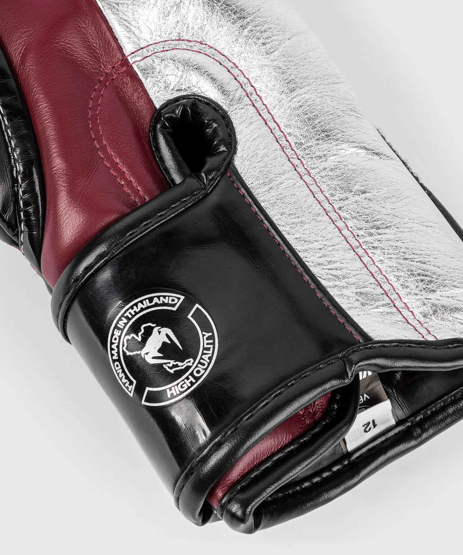 Venum Giant 3.0 Boxing Gloves Limited Edition - Burgundy - Image 8