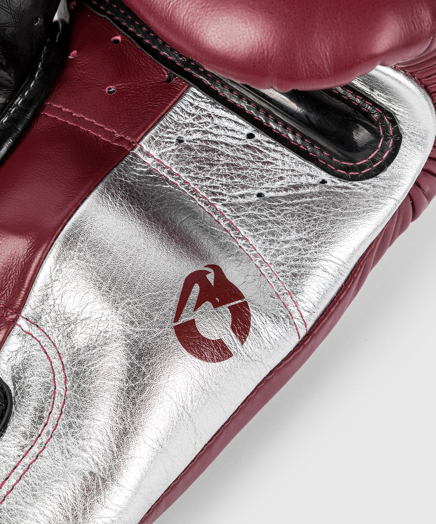 Venum Giant 3.0 Boxing Gloves Limited Edition - Burgundy - Image 9