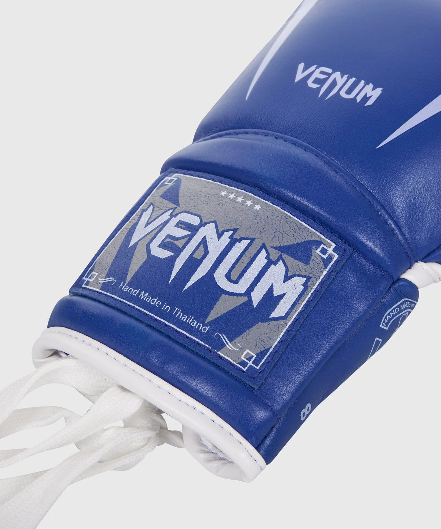 Venum Giant 3.0 Boxing Gloves - Nappa Leather - With Laces - Blue - Image 3
