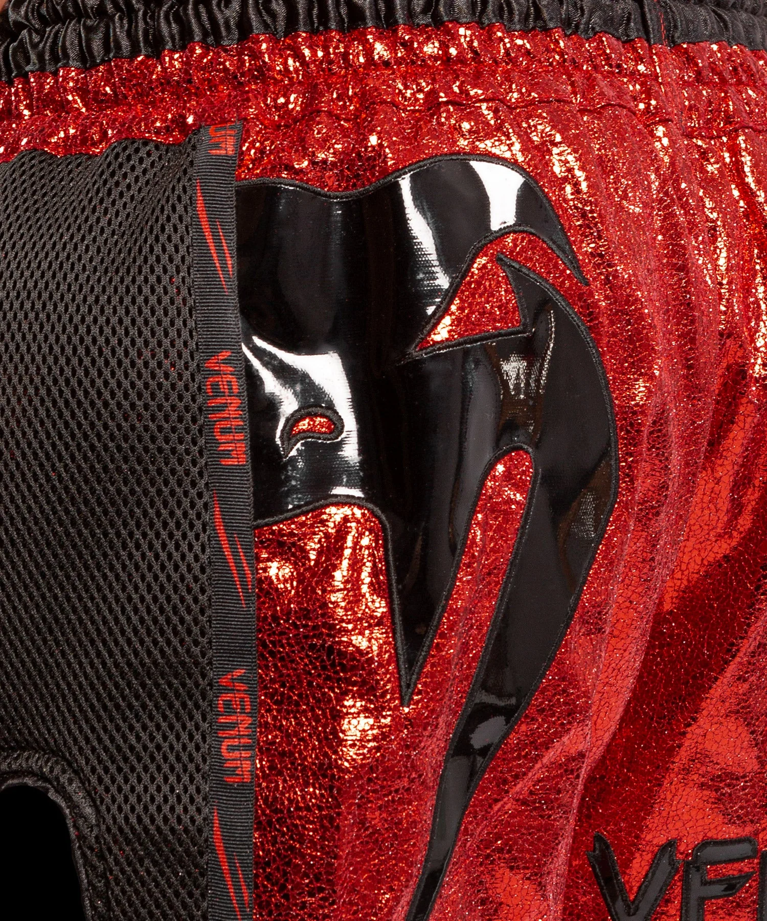 Venum Giant Foil Muay Thai Shorts - Red/Black - Image 4