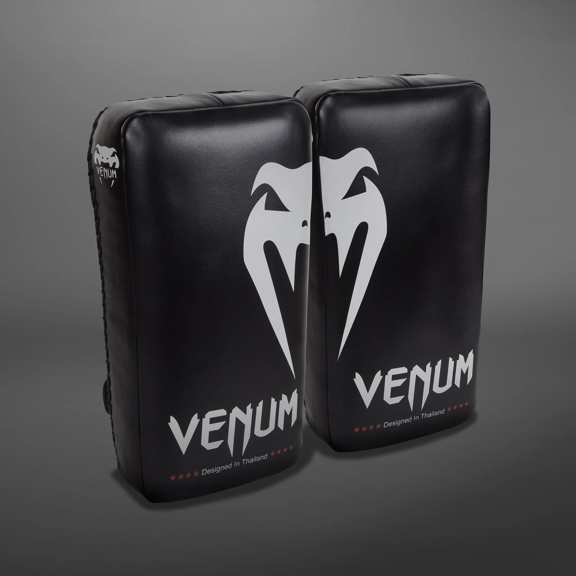 Venum Giant Kick Pads - Black/Ice (Pair)