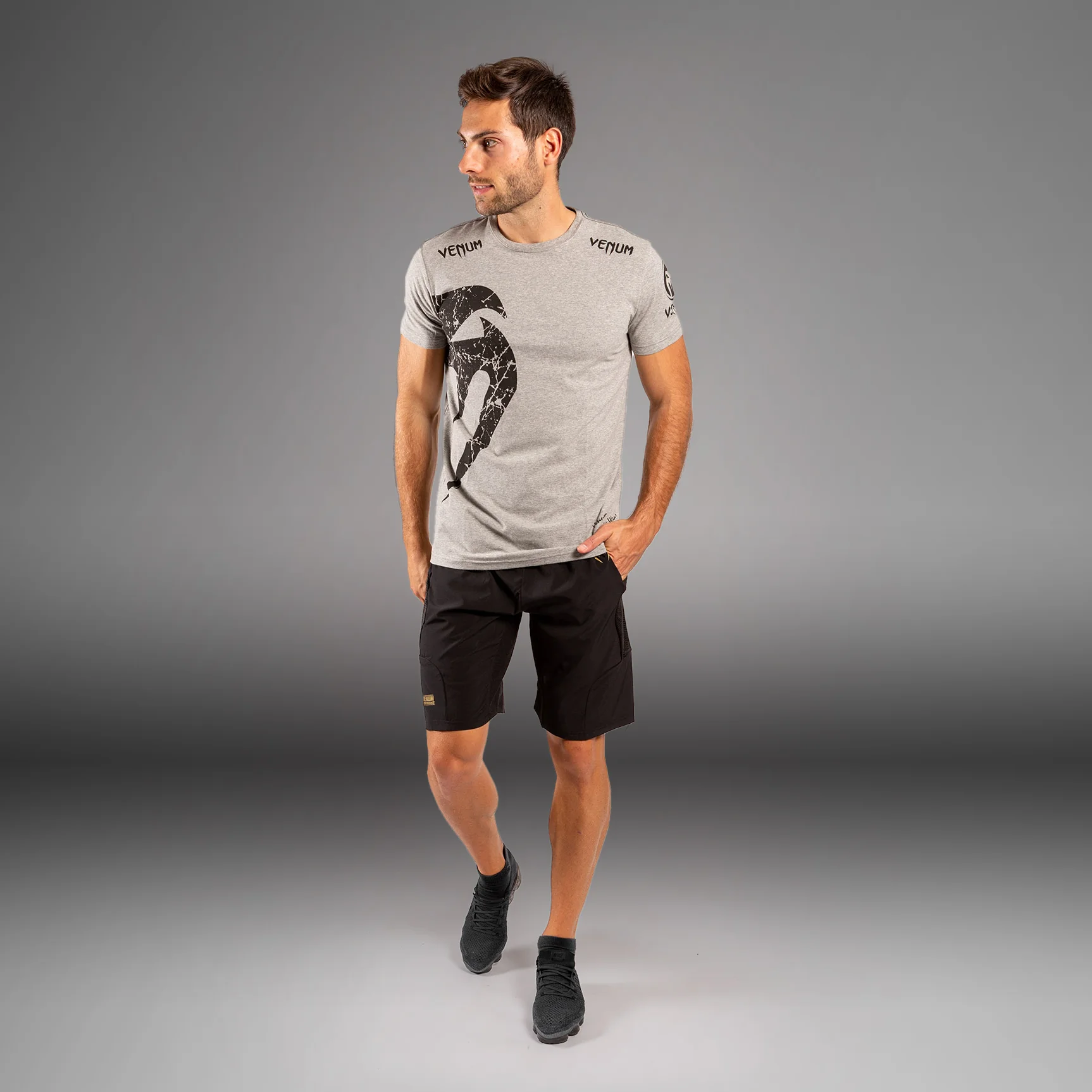 Venum Giant T-shirt - Grey/black - Image 6