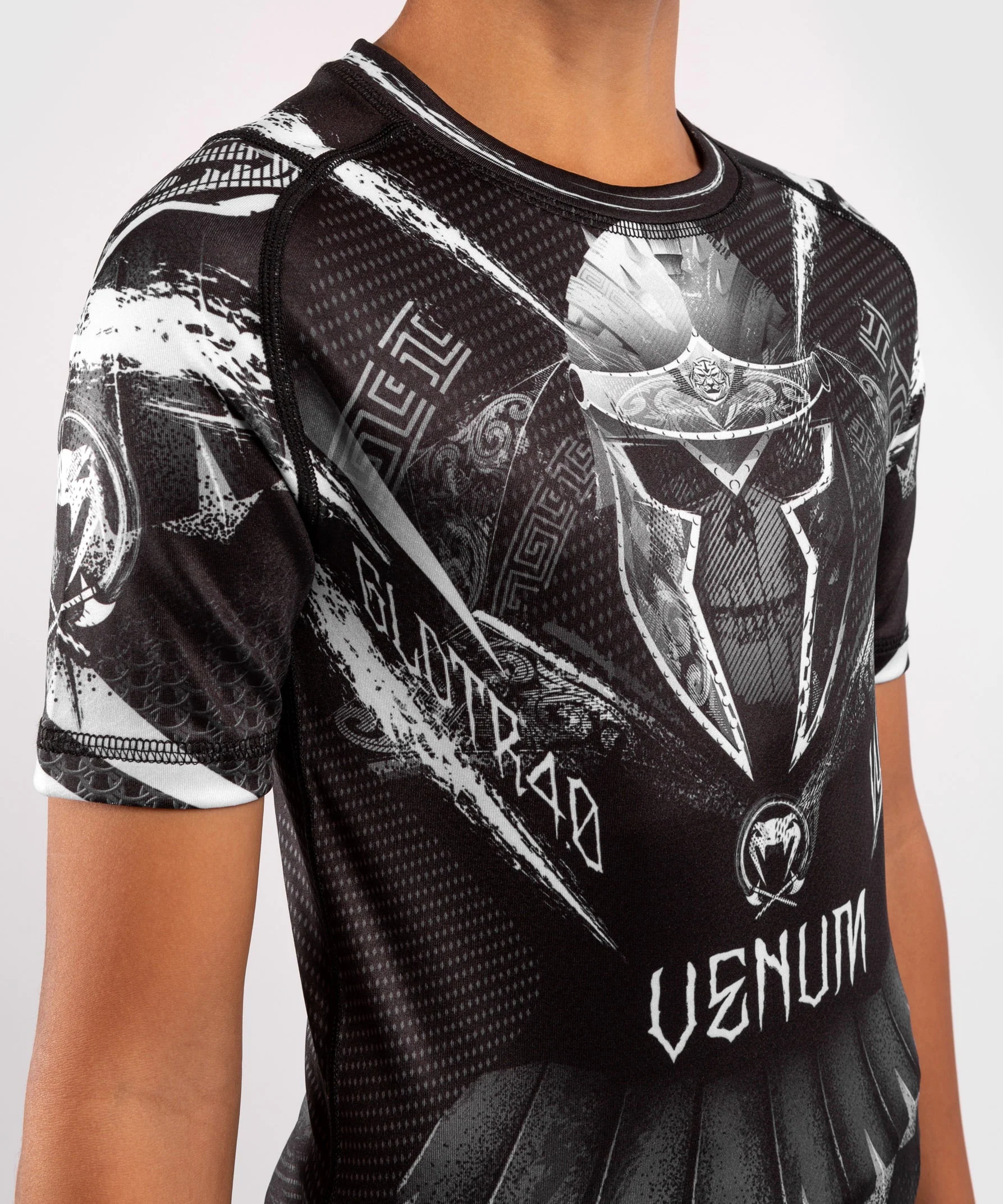 Venum GLDTR 4.0 Kids Rashguard - Image 5