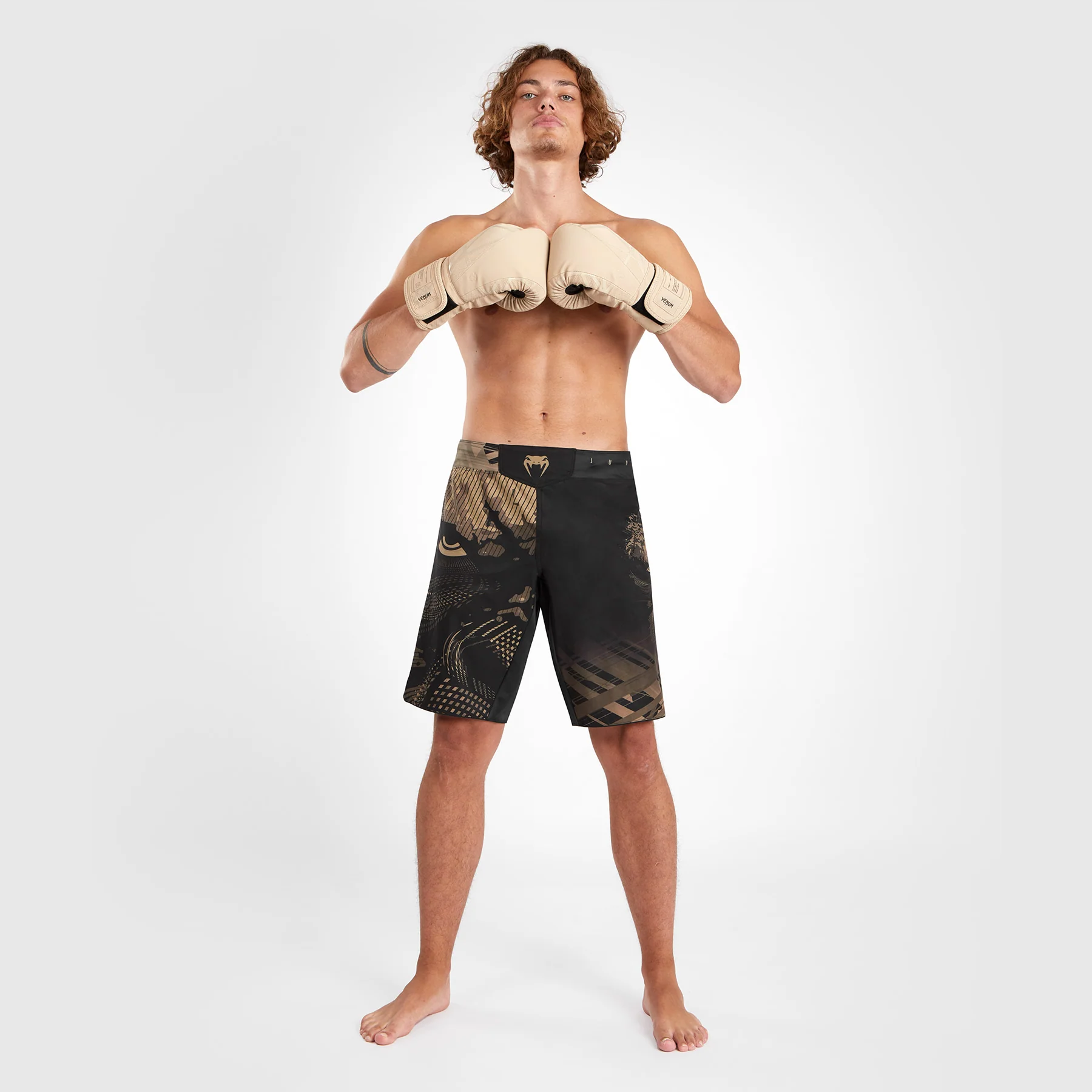 Venum Gorilla Jungle Fightshort - Black/Sand - Image 6