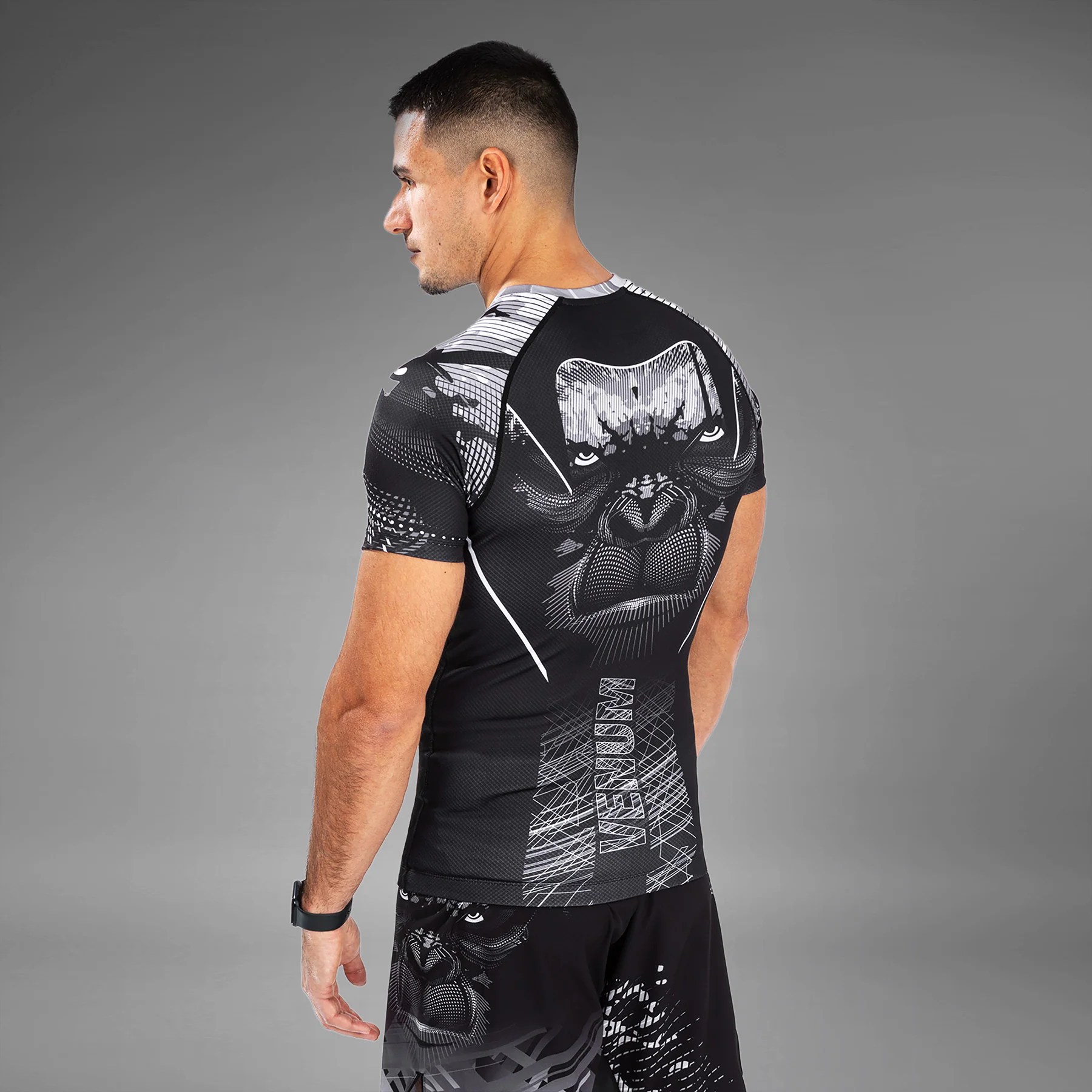 Venum Gorilla Jungle Rashguards Short Sleeves - Black/White - Image 2