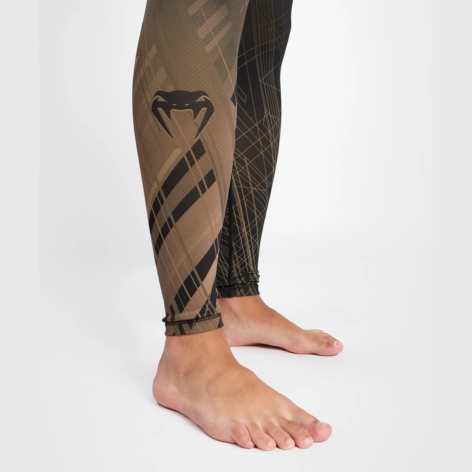 Venum Gorilla Jungle Spats - Black/Sand - Image 6