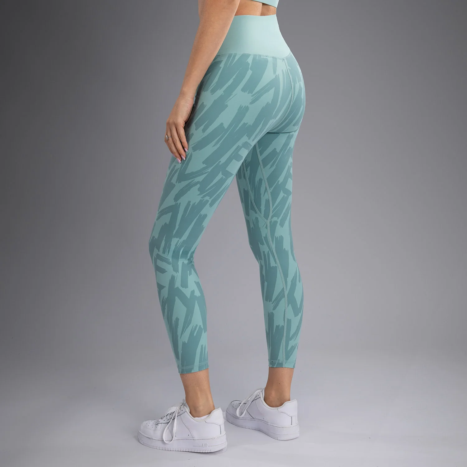 Venum Graffiti Women’s 7/8 Leggings - Aqua - Image 4