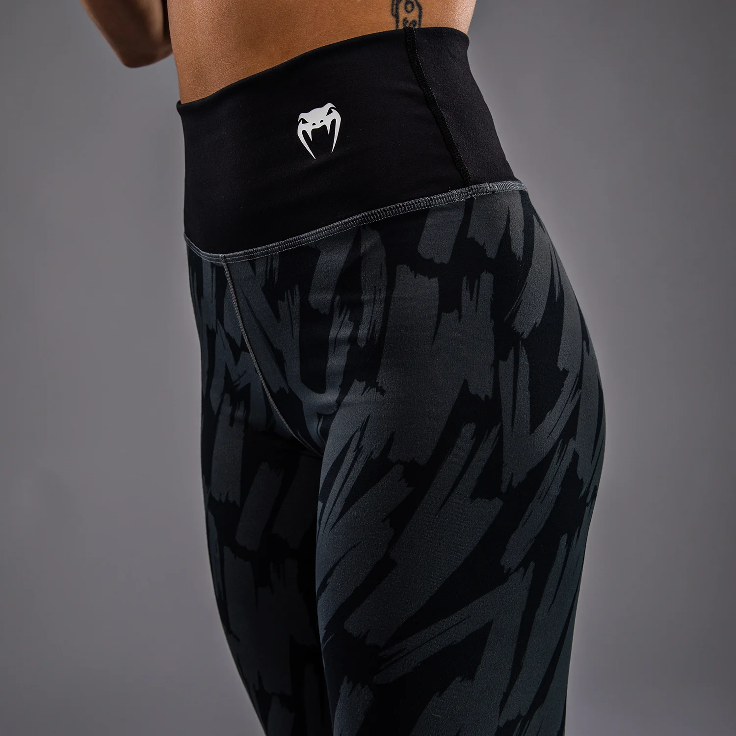 Venum Graffiti Women’s 7/8 Leggings - Urban Charcoal - Image 5