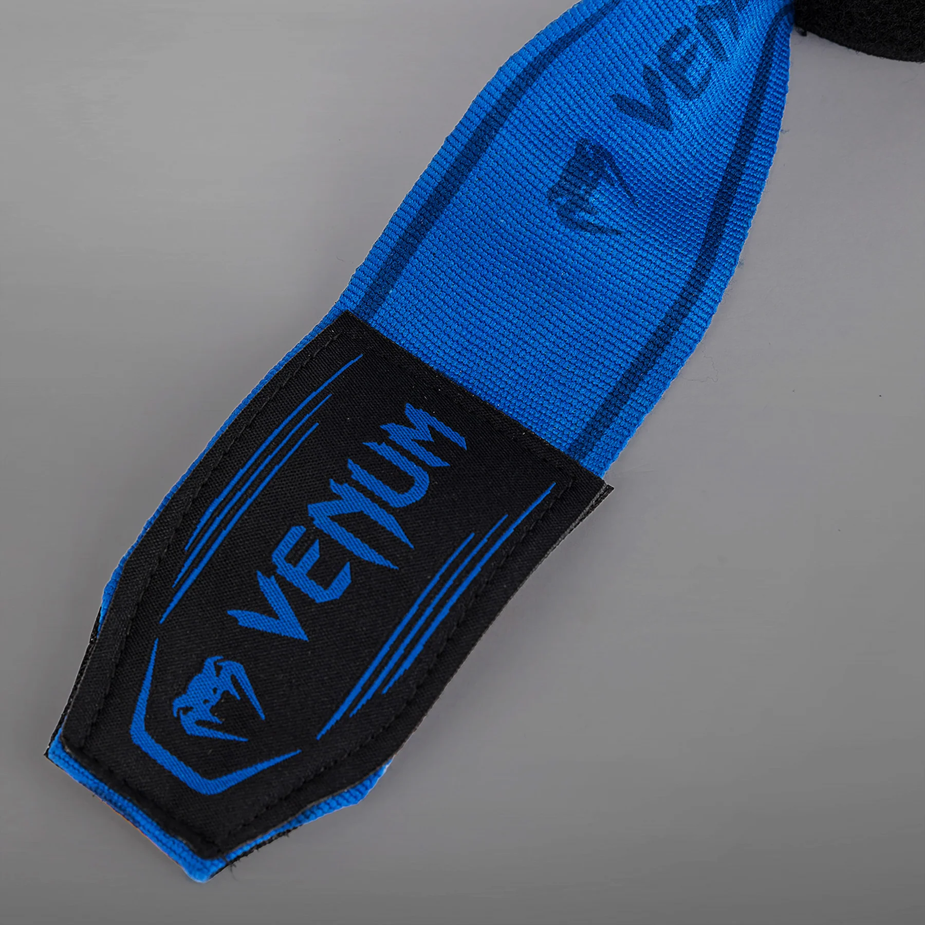 Venum Kontact Evo Hand Wraps - Royal Blue - Image 3