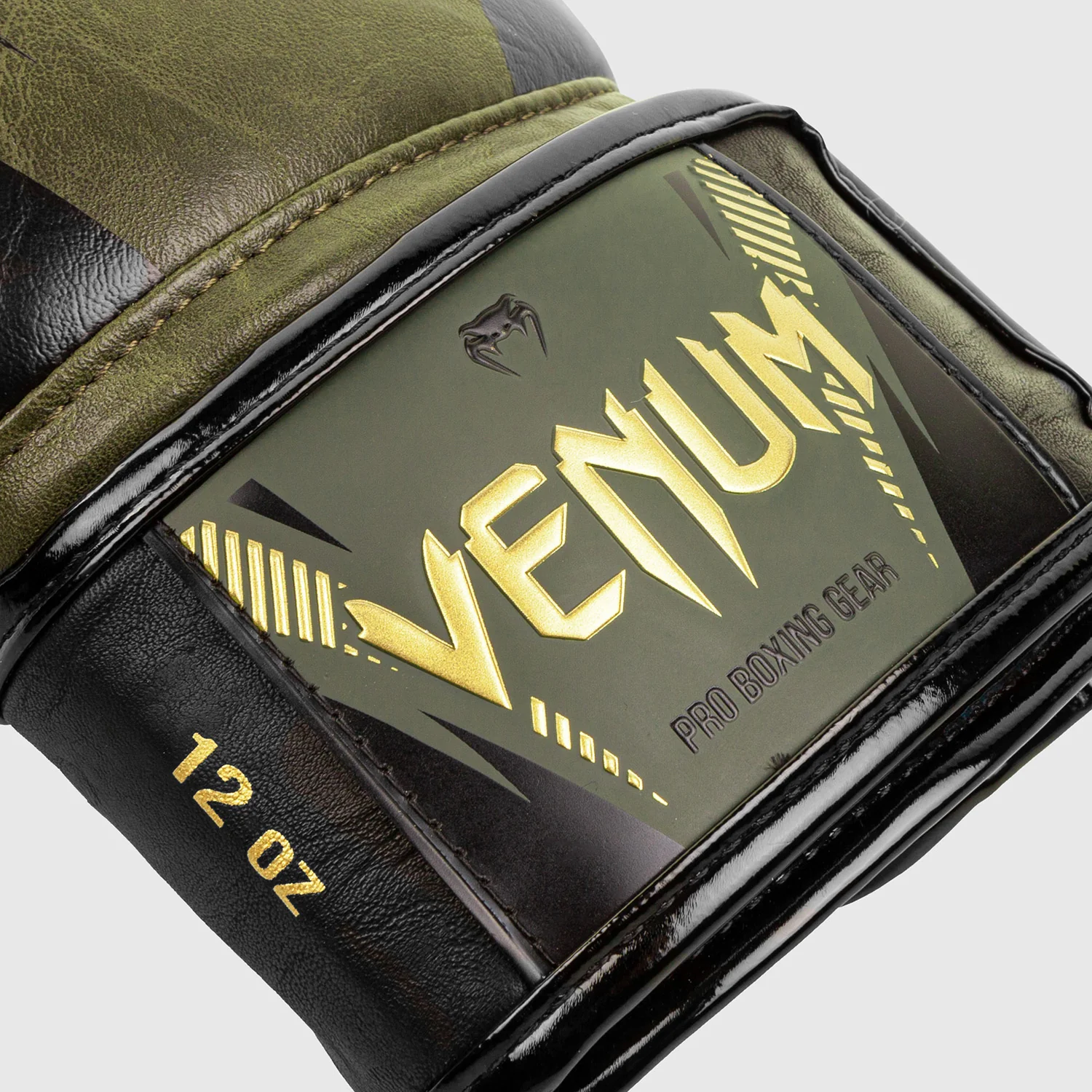 Venum Impact Boxing Gloves - Image 3