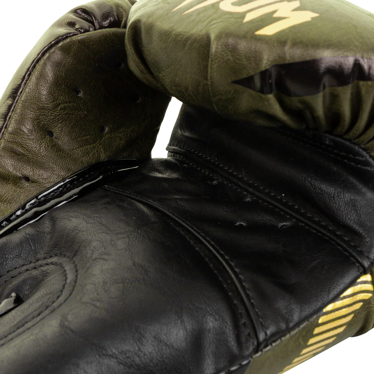 Venum Impact Boxing Gloves - Image 5