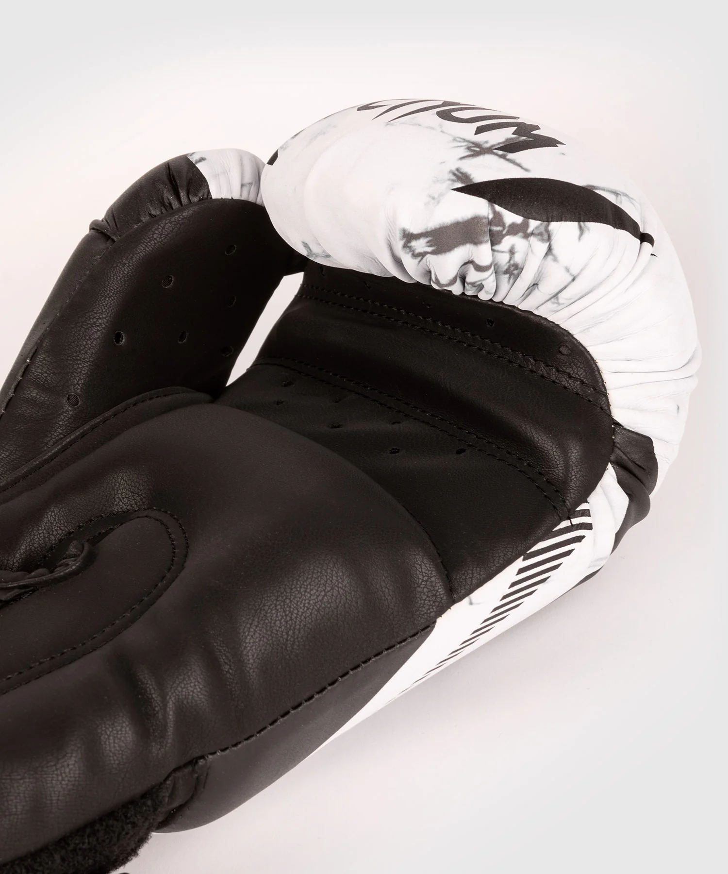 Venum Impact Boxing Gloves - Marble - Image 4