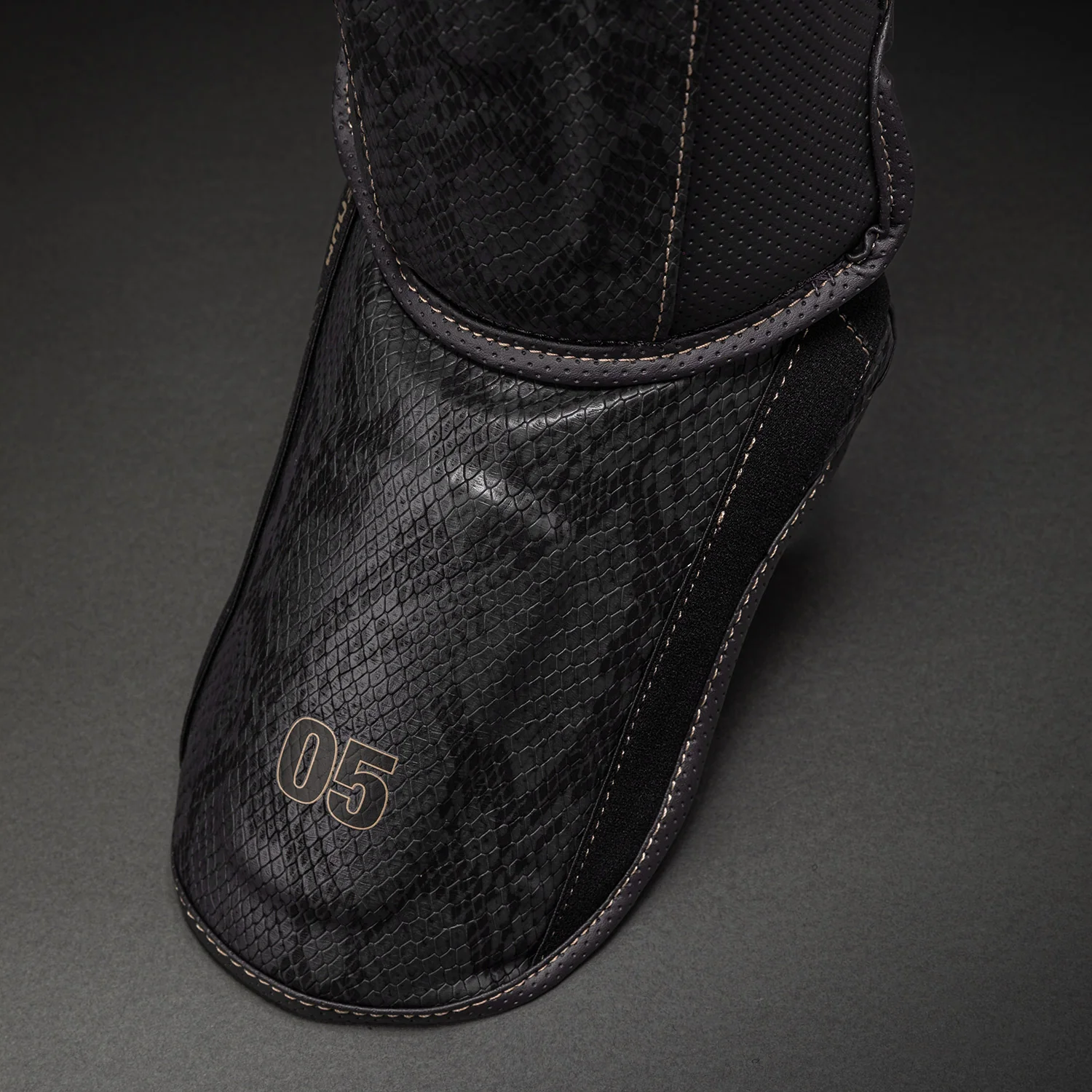 Venum Impact Evo Scales Shin Guards - Dark Grey - Image 3