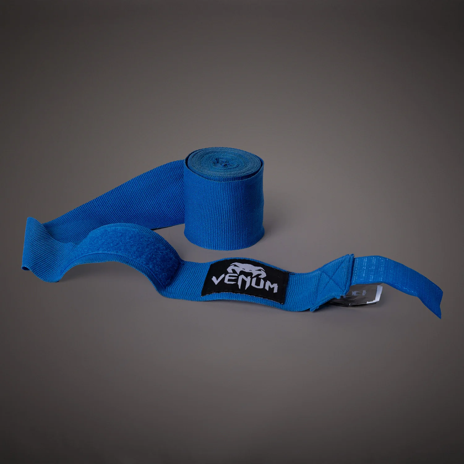 Venum Kontact Boxing Hand Wraps - Blue - 4.5m (180 in) - Image 2