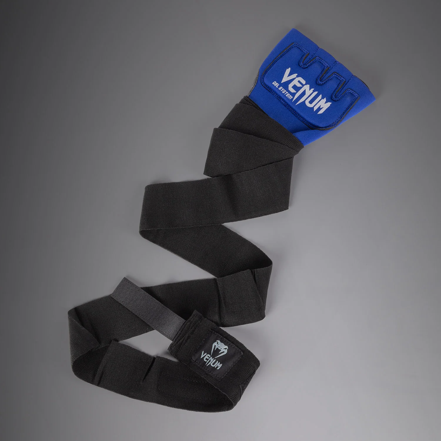 Venum Kontact Boxing Handwraps - Royal Blue/ Silver - Image 5