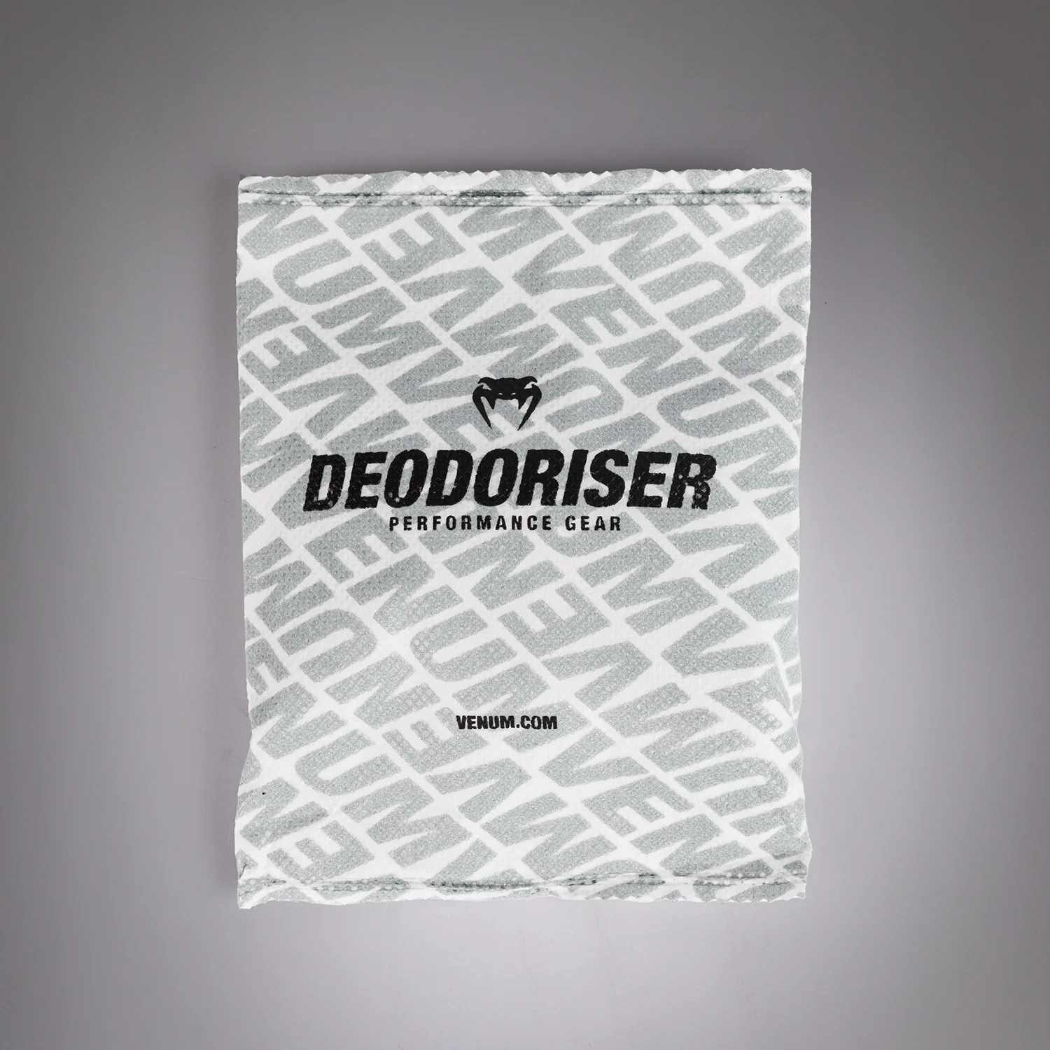 Venum Kontact Glove Deodorizer - Ice - Image 4
