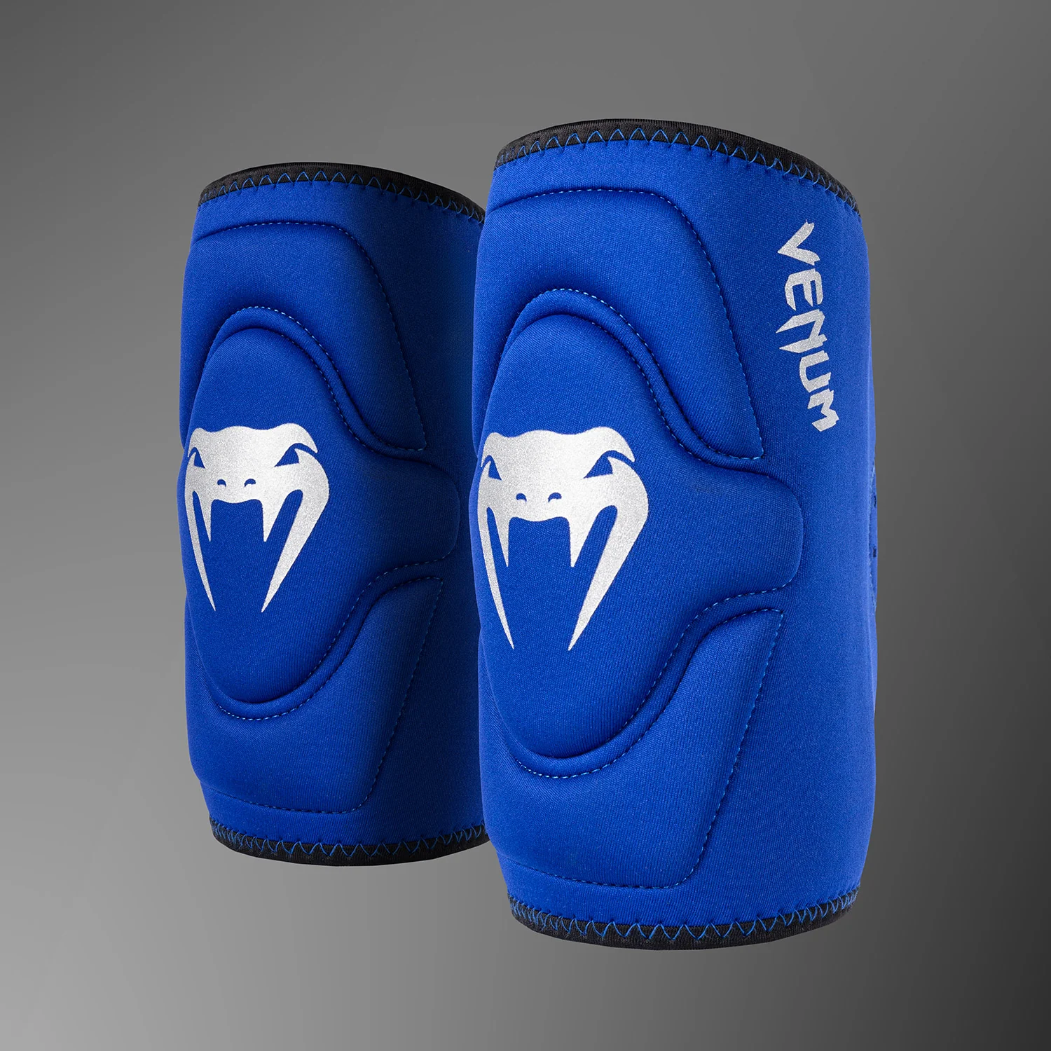 Venum Kontact Knee Pad - Royal Blue/ Silver - Image 2