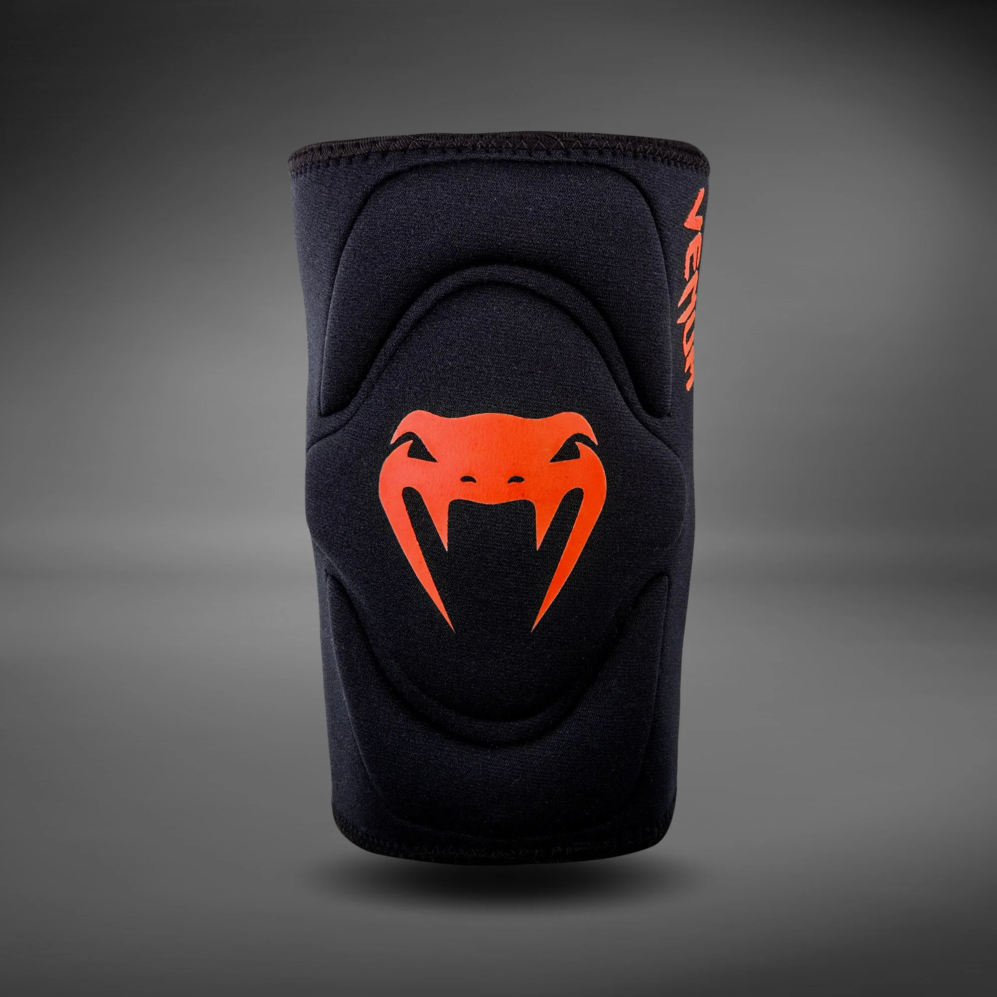 Venum Kontact Knee Pads - Pair - Black/Red - Image 2