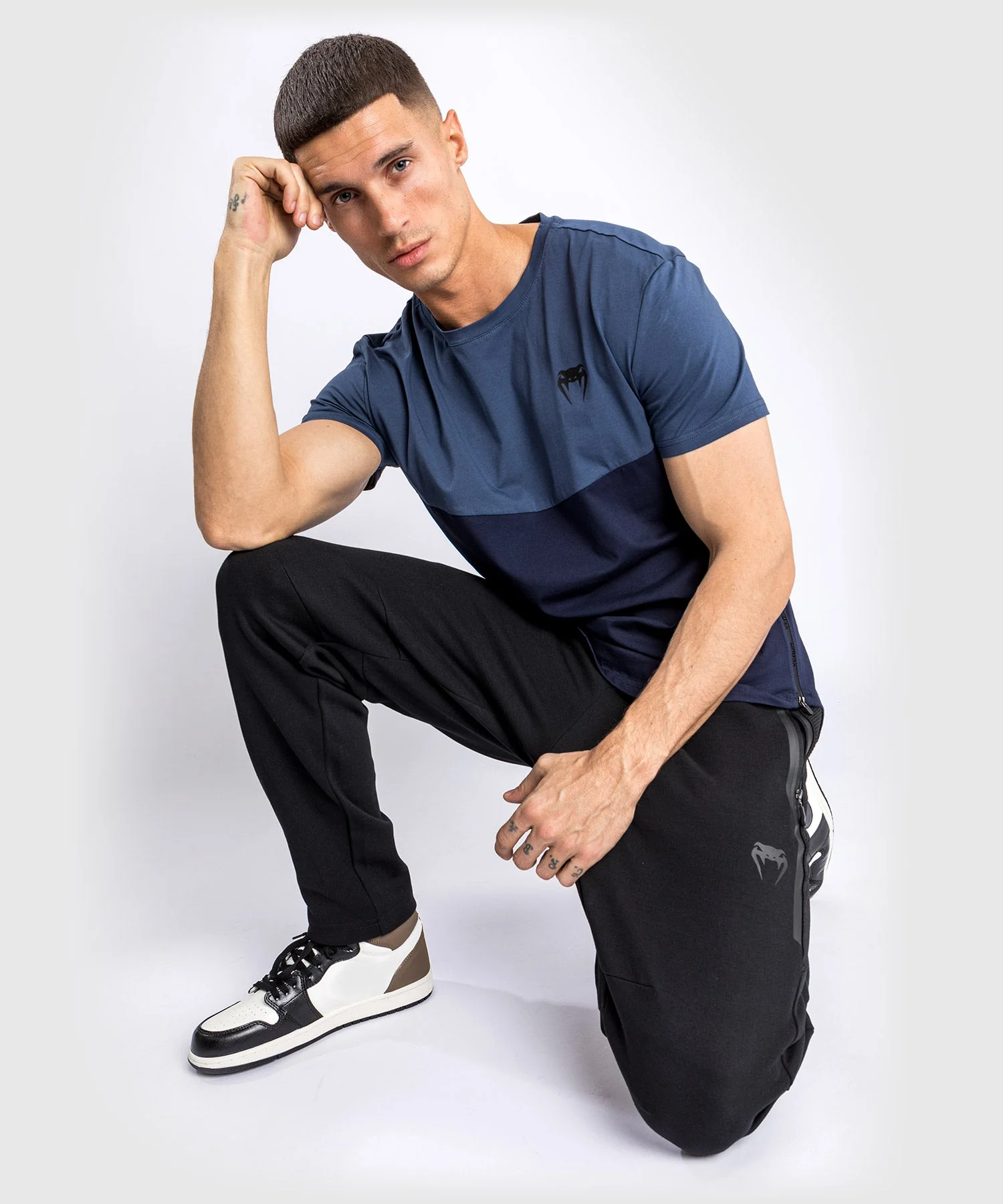 Venum Laser T-shirt - Navy Blue - Image 5