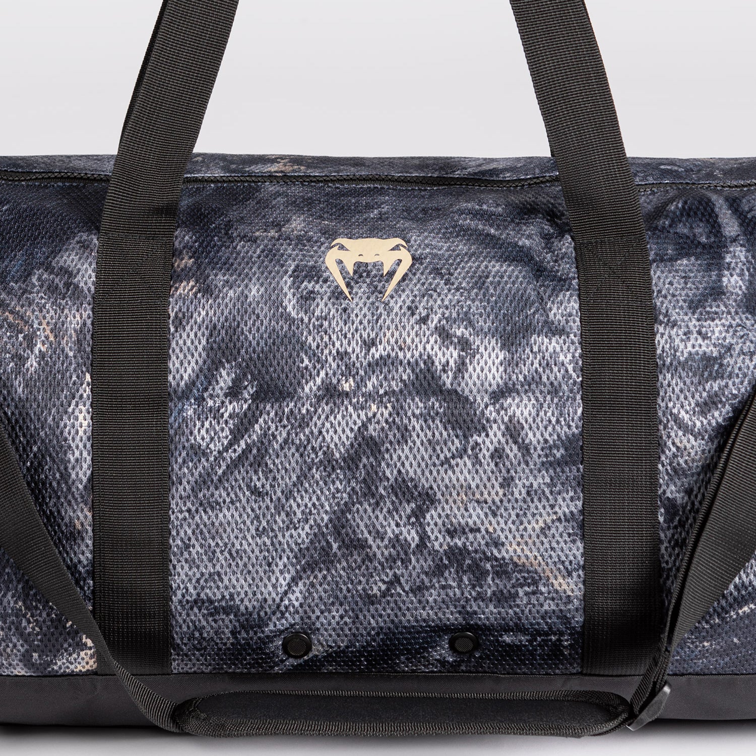 Venum Laser XT Realtree Duffle Bag - Dark Camo/Grey - Image 4