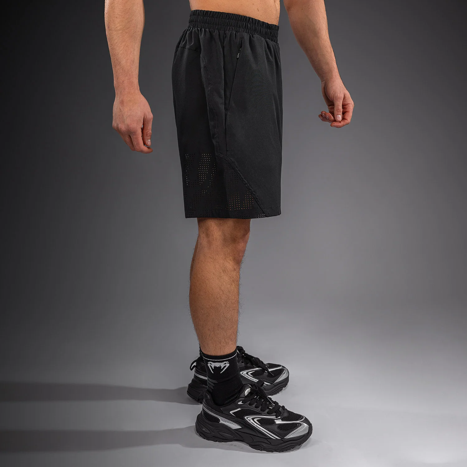 Venum Lazer Training Shorts - Black/Grey - Image 4