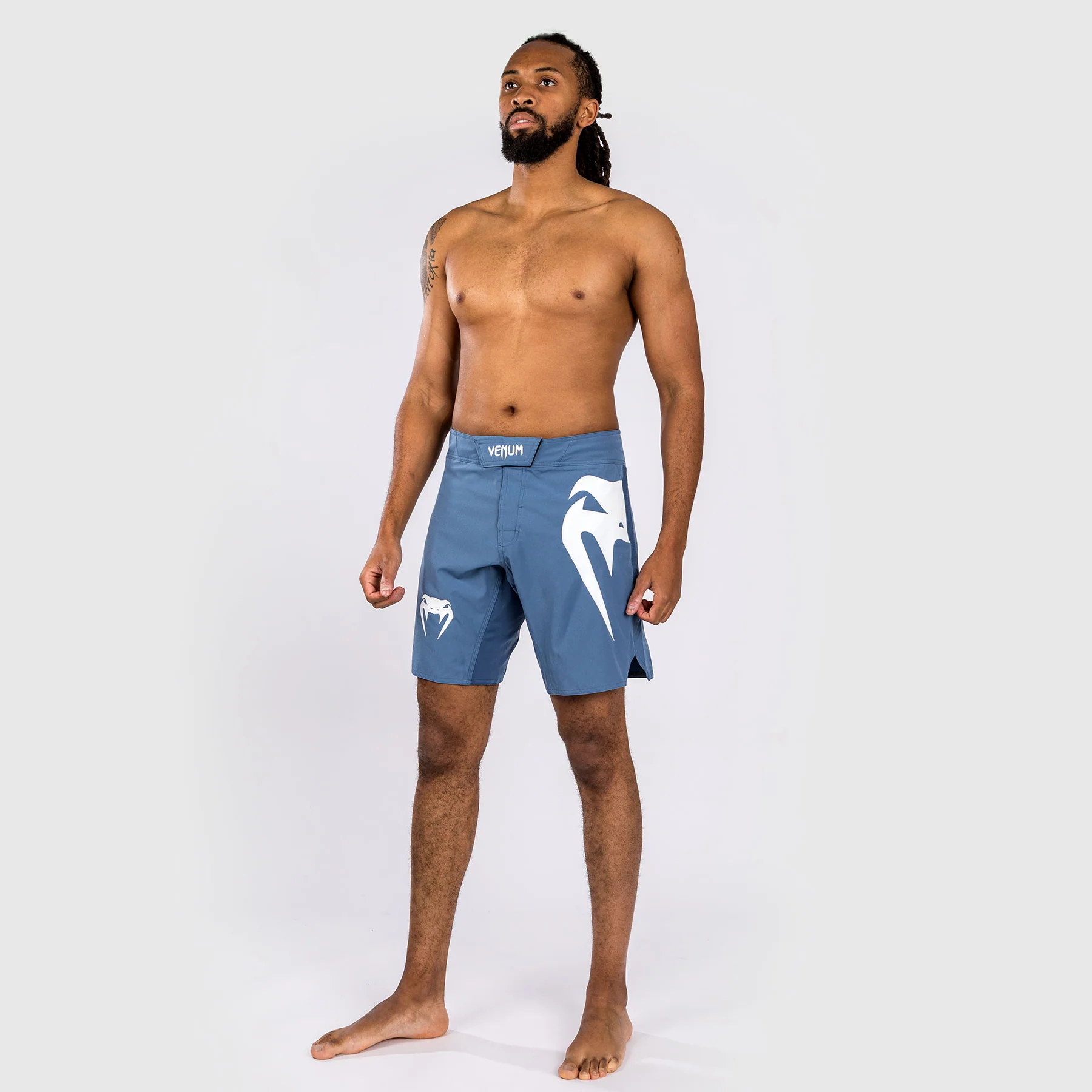 Venum Light 5.0 Fightshort - Blue/White - Image 2